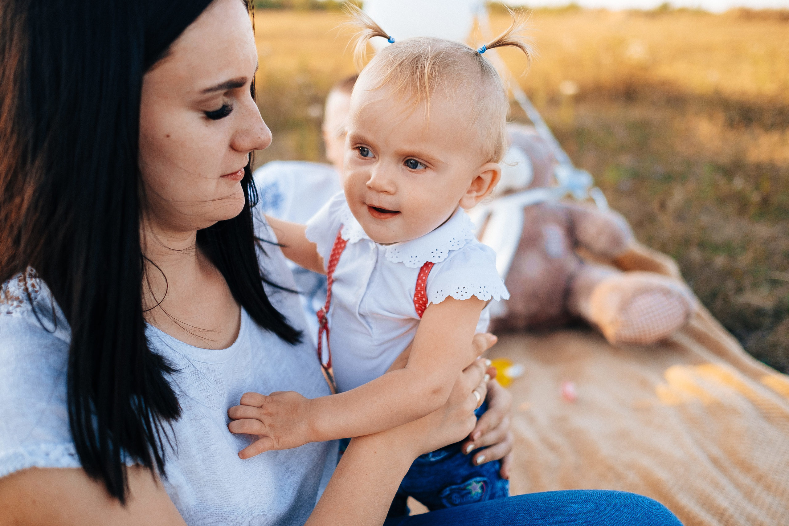 FamilyStory 1year (Lilia Sergey Maria). Ivan Skufinsky — wedding and family photographer in Vancouver