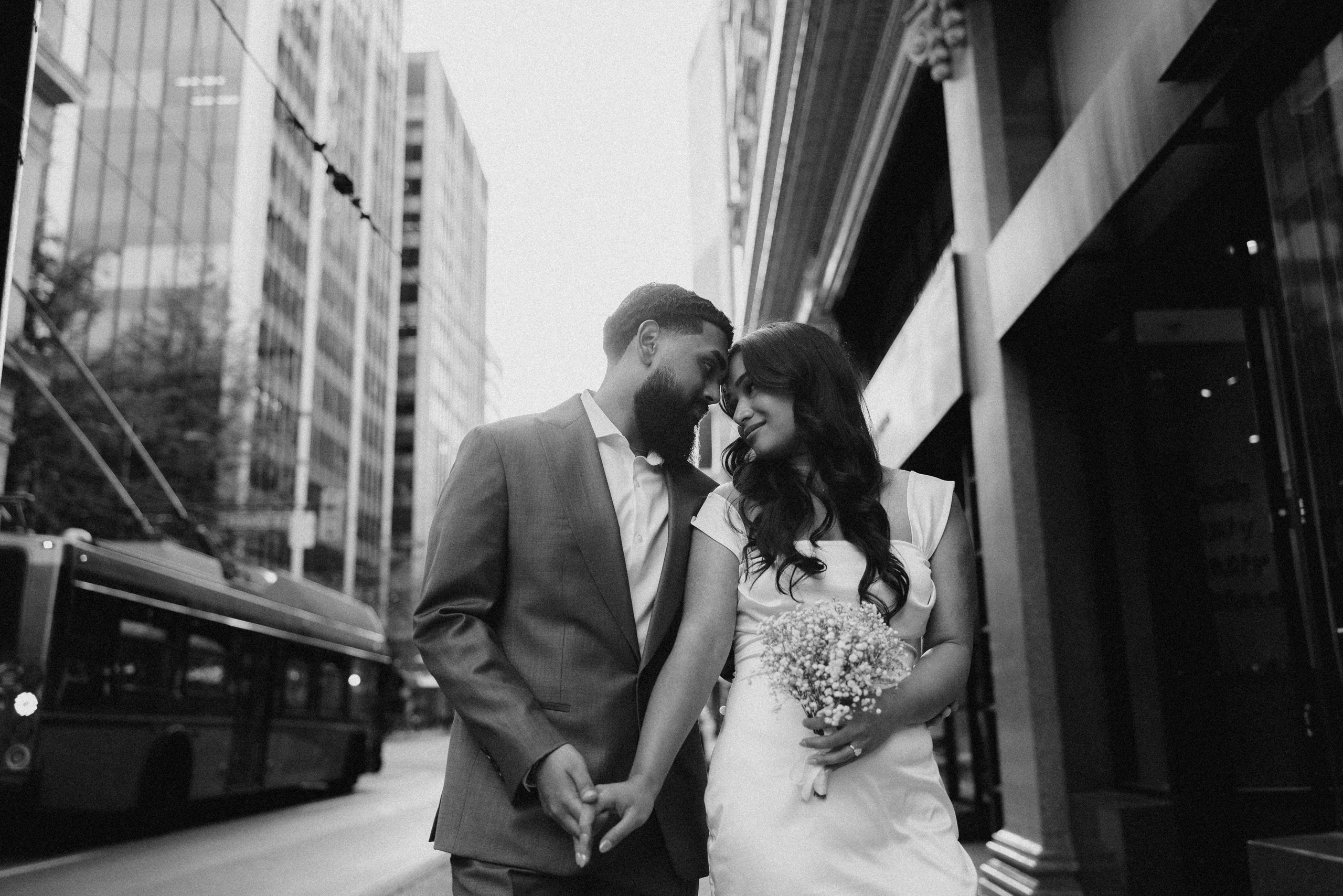 Engagement photographer vancouver. Ivan Skufinsky — wedding and family photographer in Vancouver