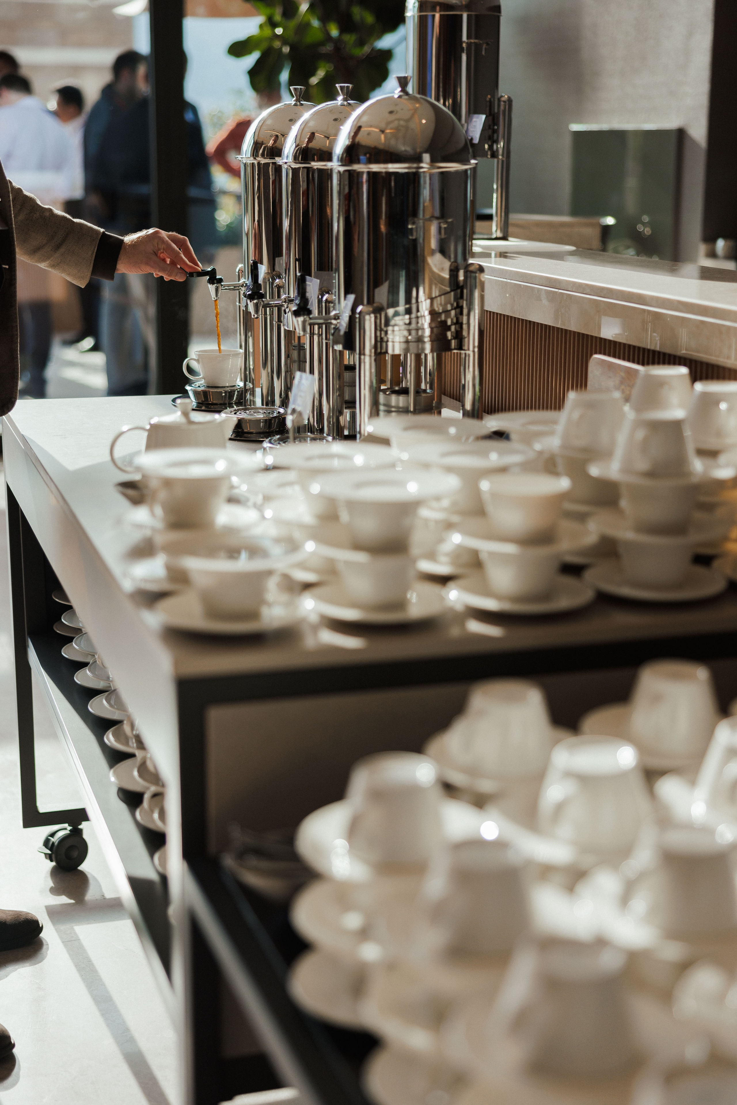 EXECUTIVE RETREAT Izmir Confidence Information Services. Ivan Skufinsky — wedding and family photographer in Vancouver