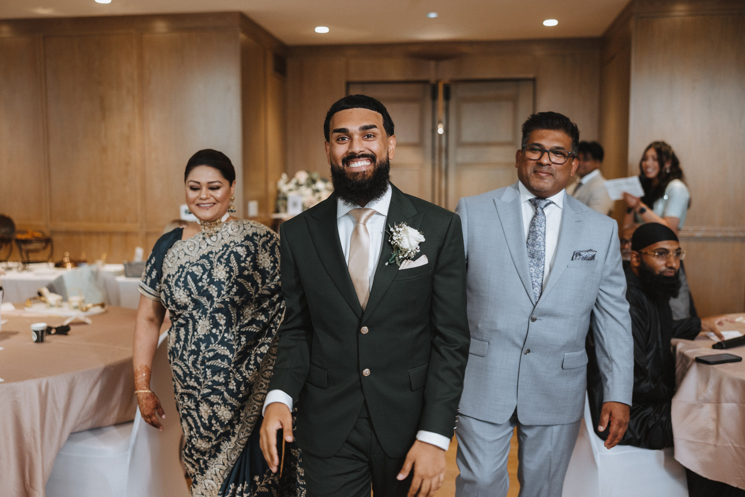 Kinza & Zubair. Ivan Skufinsky — wedding and family photographer in Vancouver