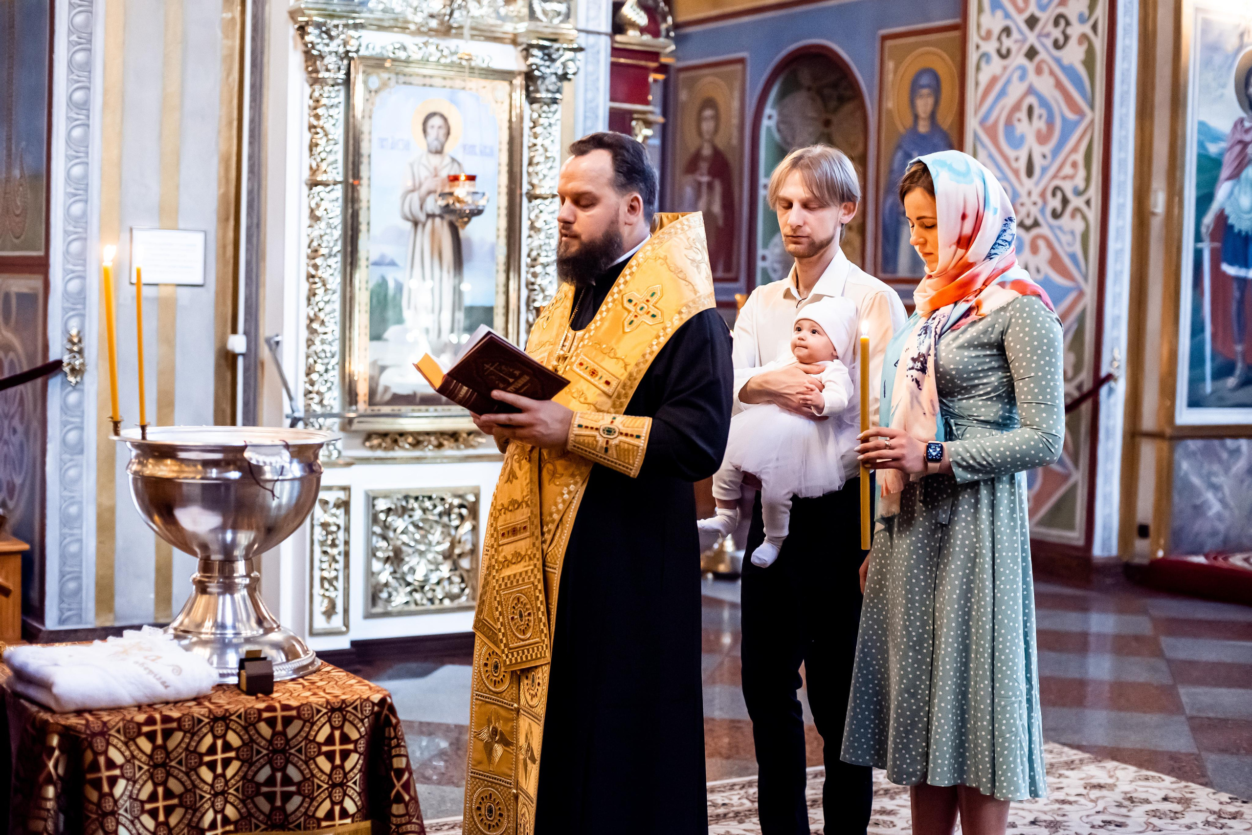 Крестины маленькой принцессы Миланы. Wedding, family and individual photographer Drapak Mikhail, England