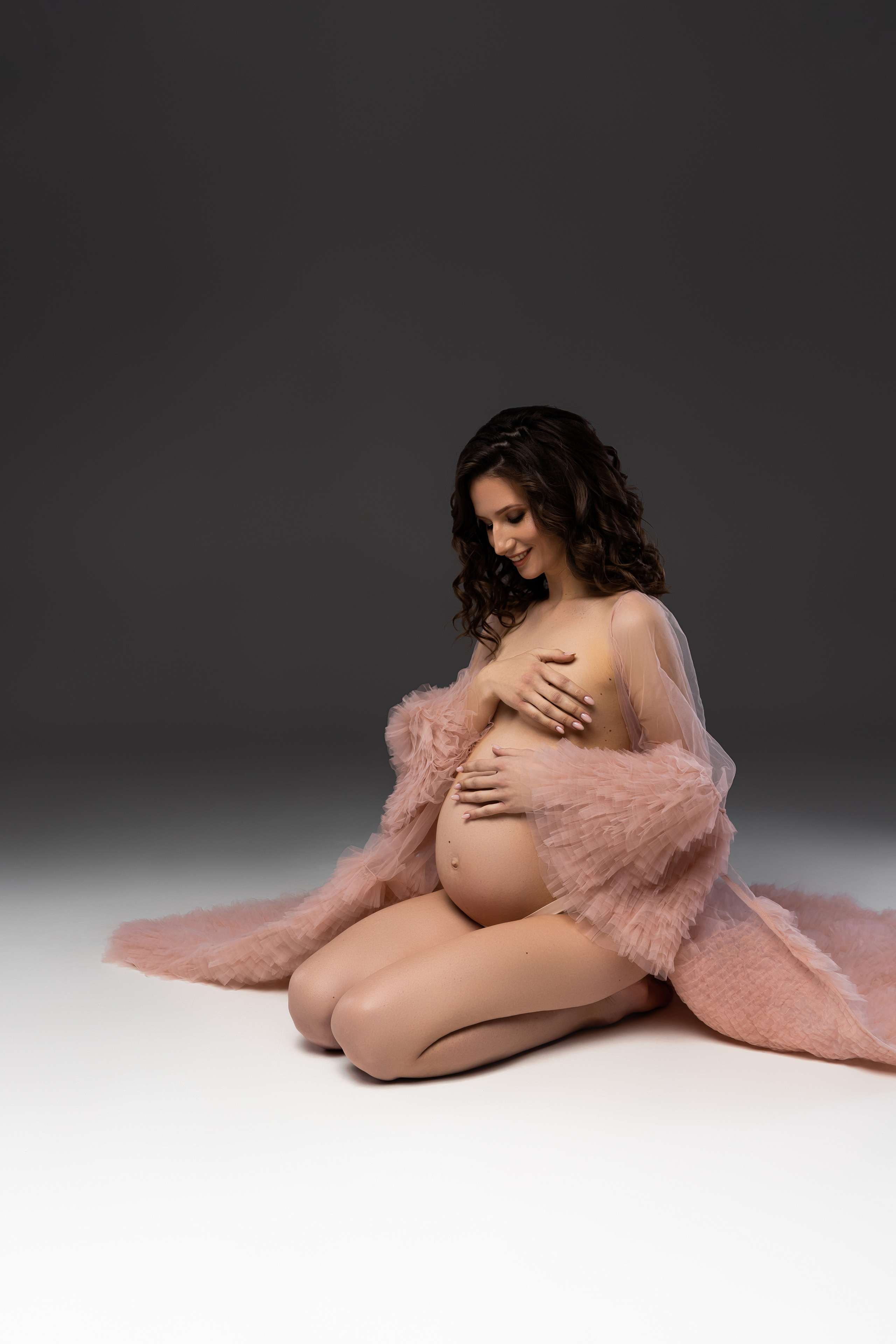 Фотосесія вагітності Марини. Стильний Фотограф Роксана Київ Варшава| Вагітність, жіночий портрет