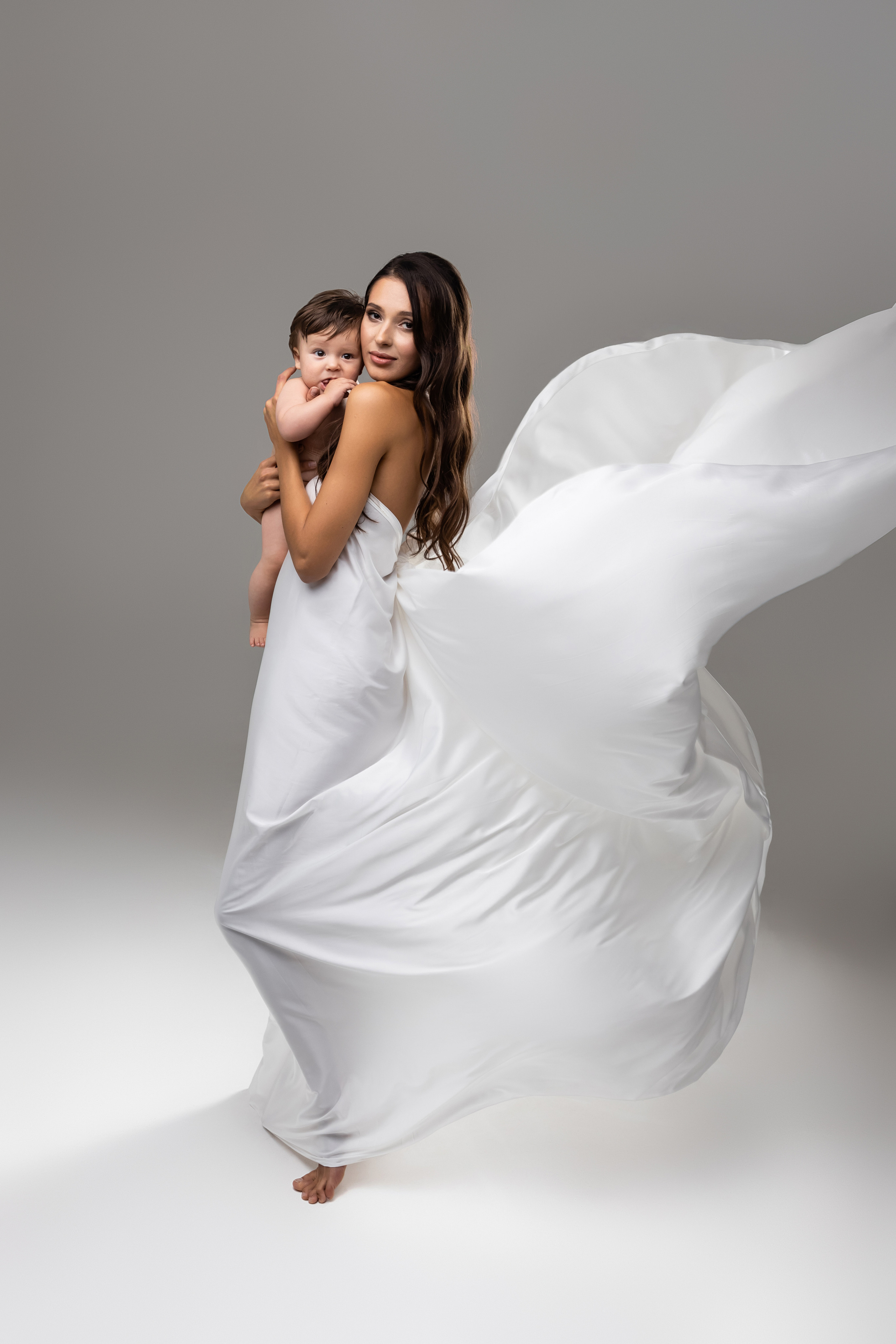 Анонсы портфолио. Стильний Фотограф Роксана Київ Варшава| Вагітність, жіночий портрет