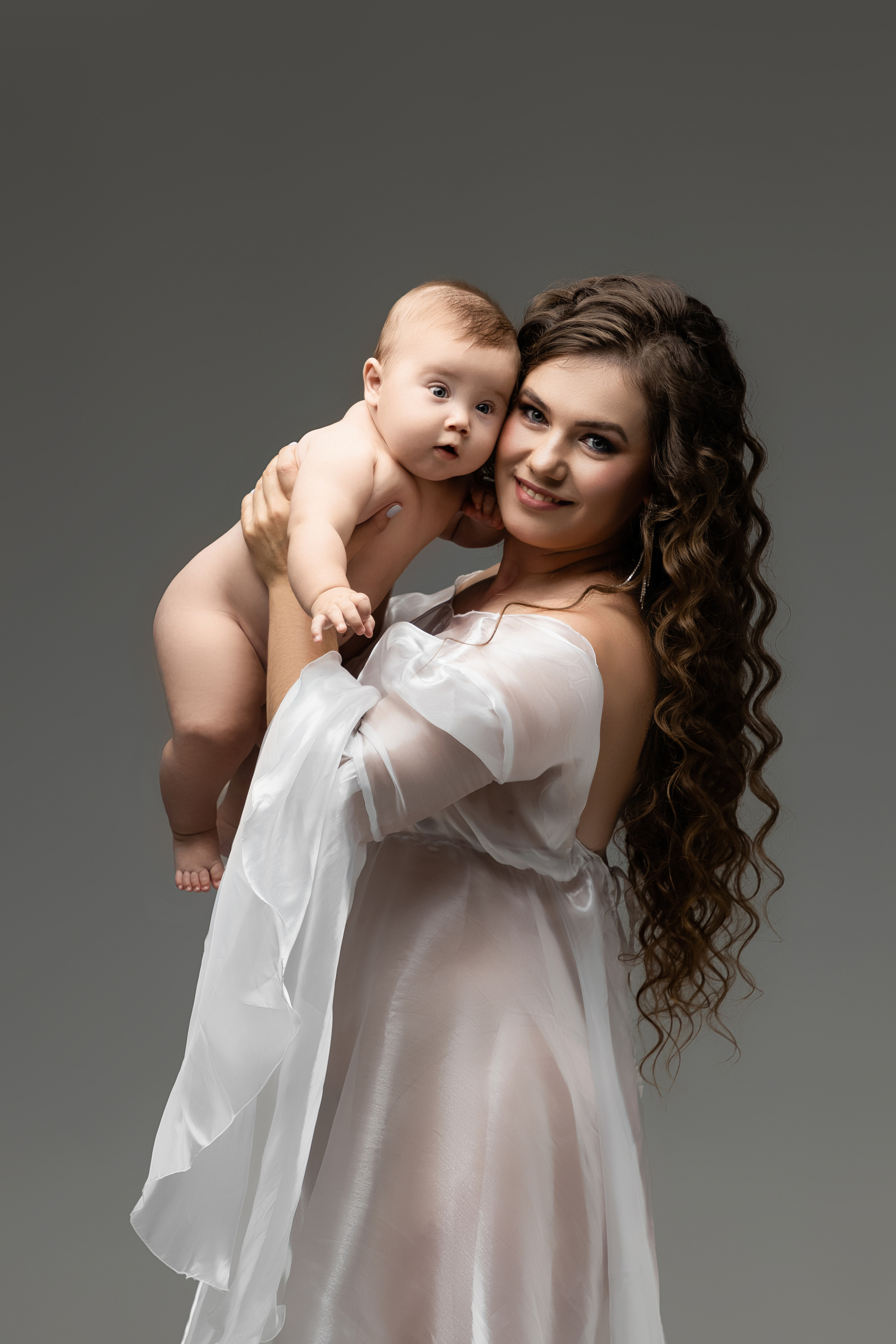 Фотосессия Мама Аня и малыш. Стильний Фотограф Роксана Київ Варшава| Вагітність, жіночий портрет