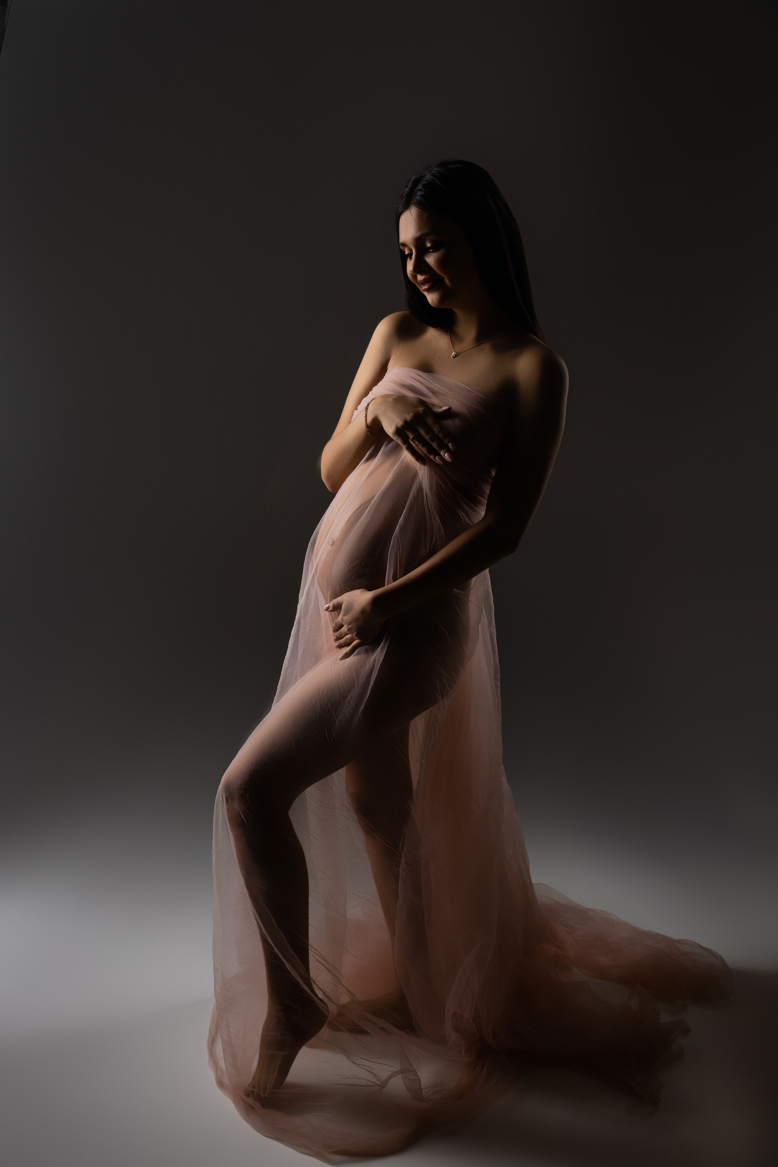 Фотосессия беременности Вероники. Стильный Фотограф Роксана Киев | Беременность, женский портрет