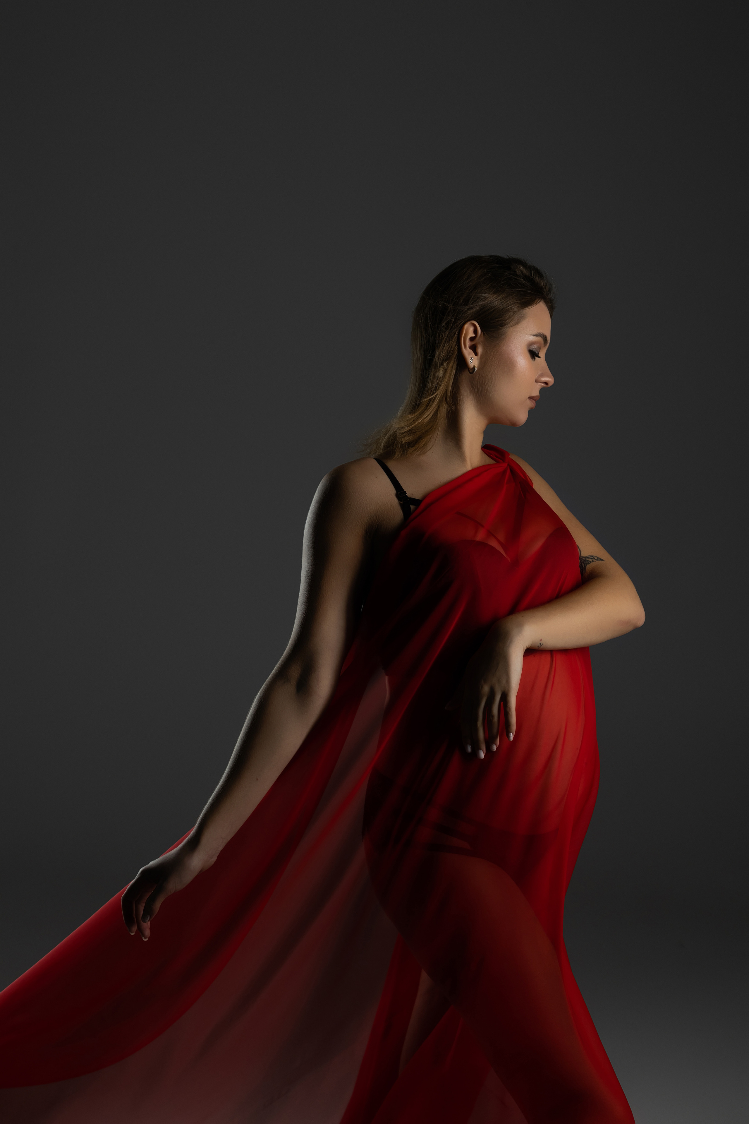 Відеозапис МК по світлу «Зйомка в стилі мінімалізм». Стильний Фотограф Роксана Київ Варшава| Вагітність, жіночий портрет