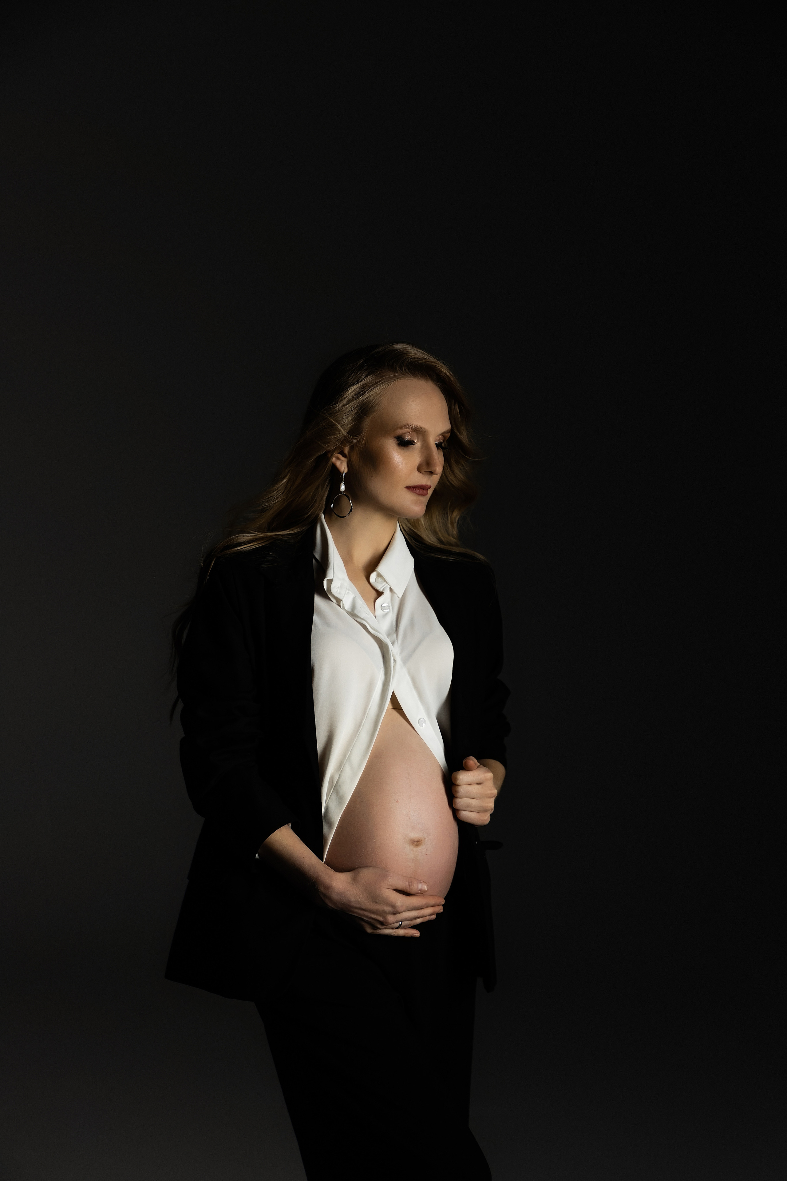 Відеозапис МК по світлу «Зйомка в стилі мінімалізм». Стильний Фотограф Роксана Київ Варшава| Вагітність, жіночий портрет