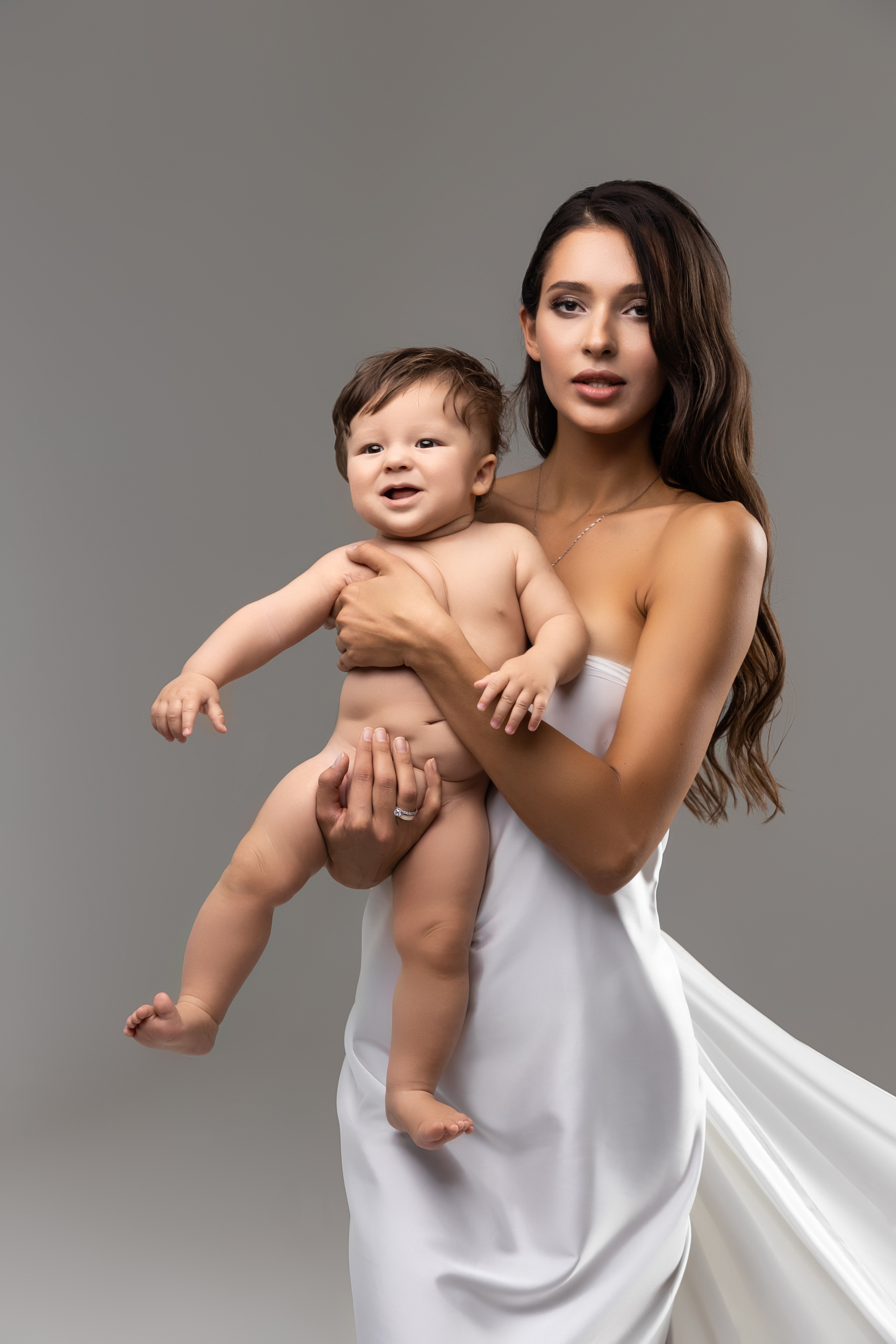 Фотосессия — Мама Карина и малыш. Стильний Фотограф Роксана Київ Варшава| Вагітність, жіночий портрет