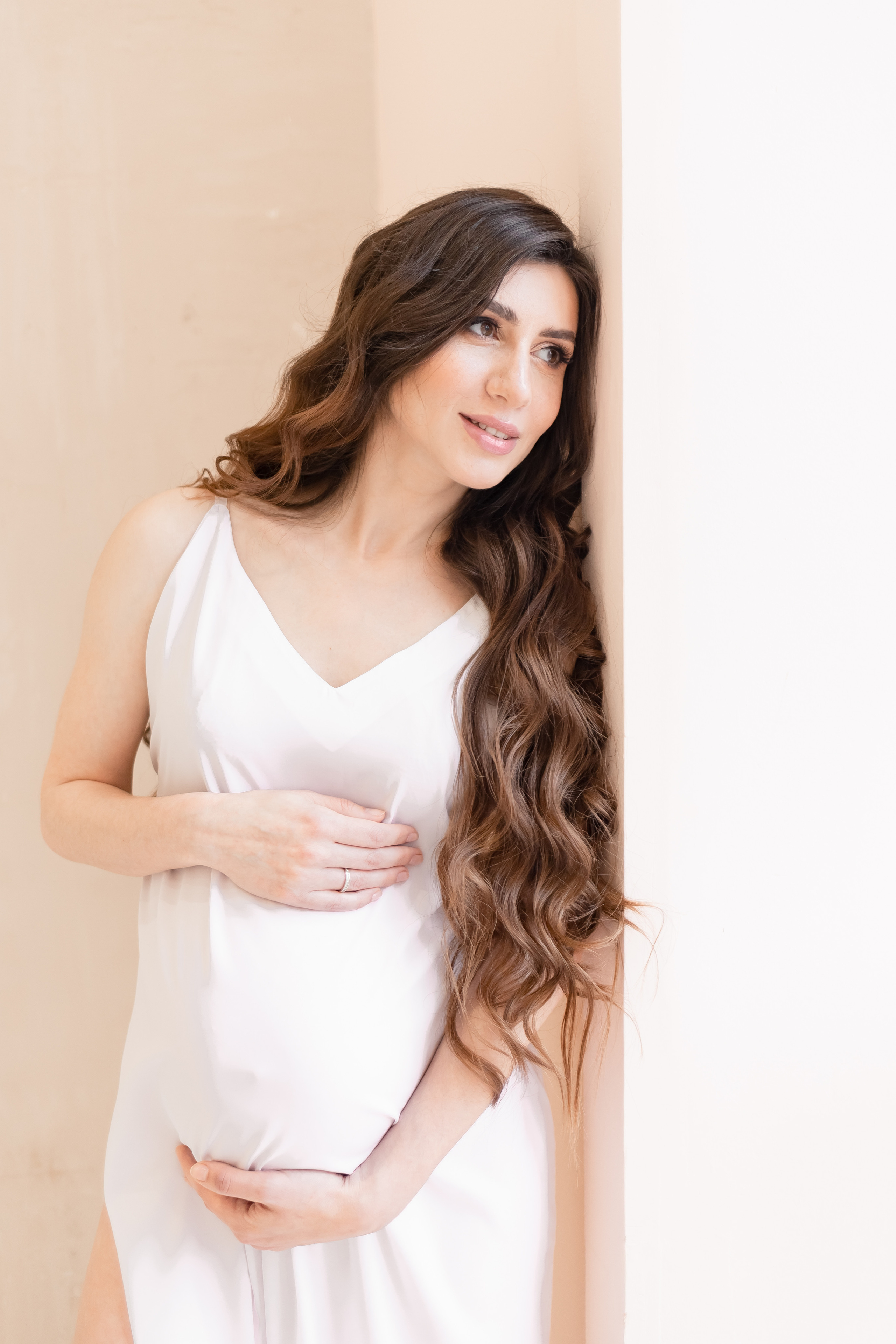 Фотосессія вагітності Лейли. Стильний Фотограф Роксана Київ Варшава| Вагітність, жіночий портрет