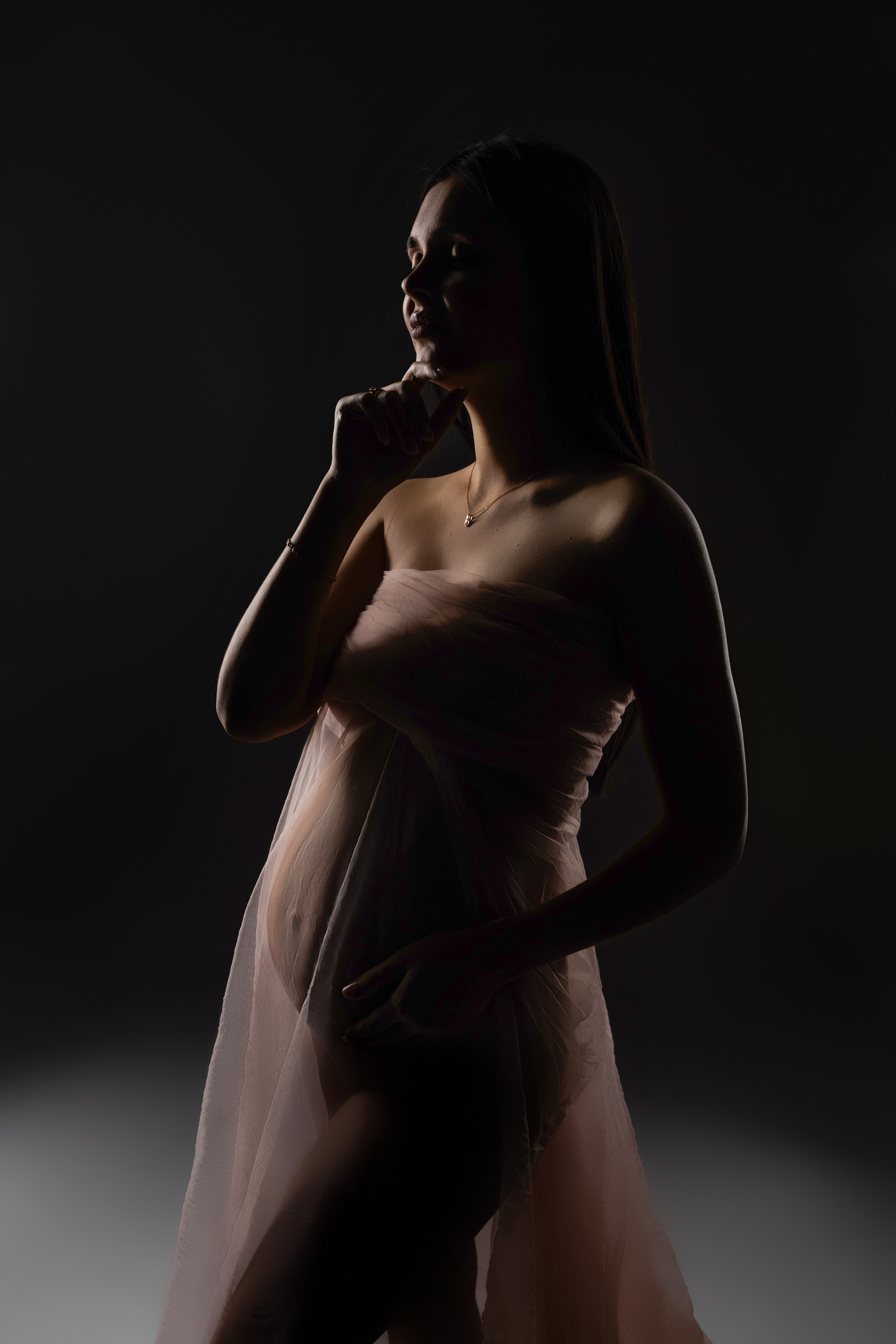 Фотосессия беременности Вероники. Стильный Фотограф Роксана Киев | Беременность, женский портрет