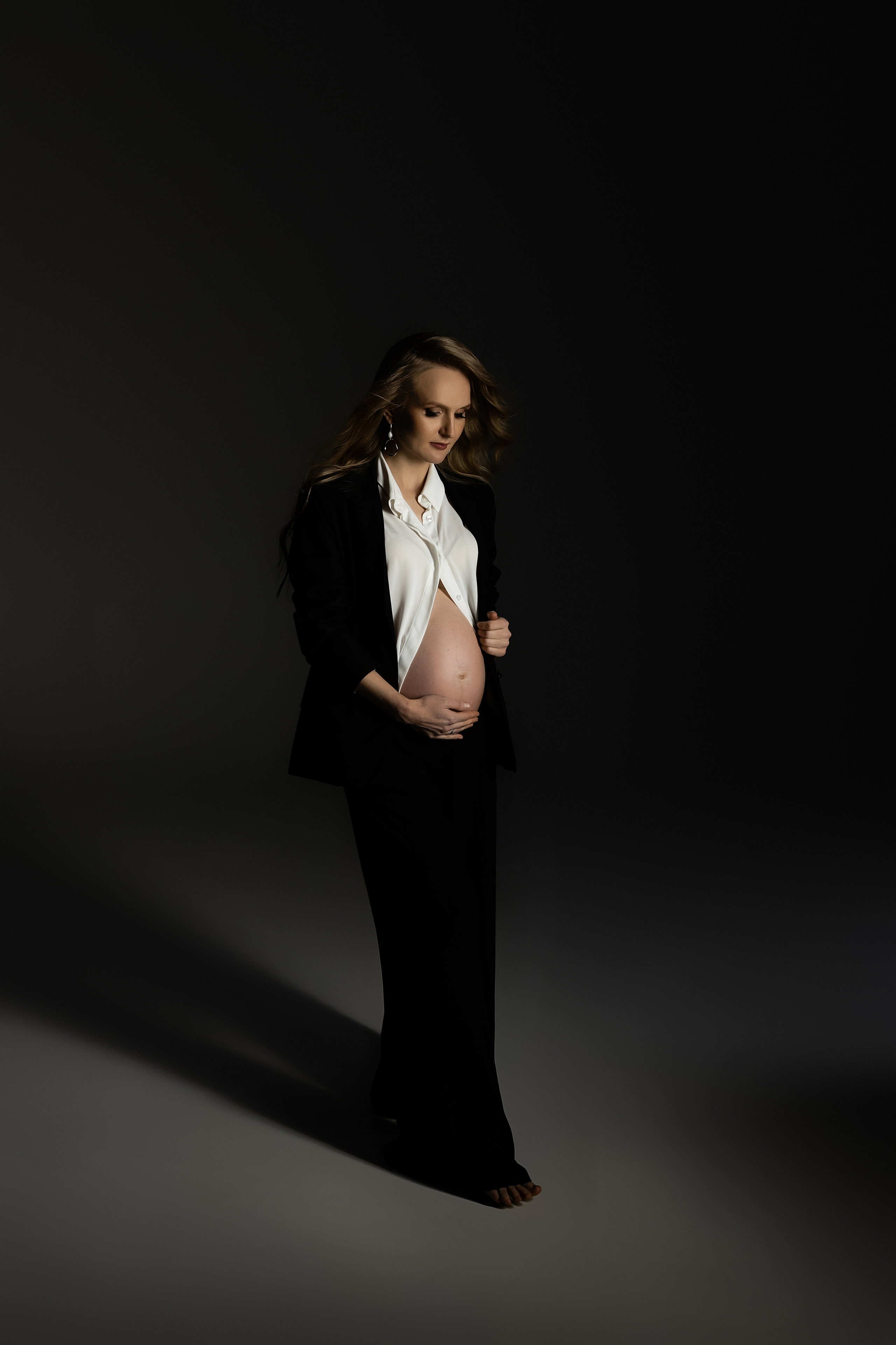 Відеозапис МК по світлу «Зйомка в стилі мінімалізм». Стильний Фотограф Роксана Київ Варшава| Вагітність, жіночий портрет