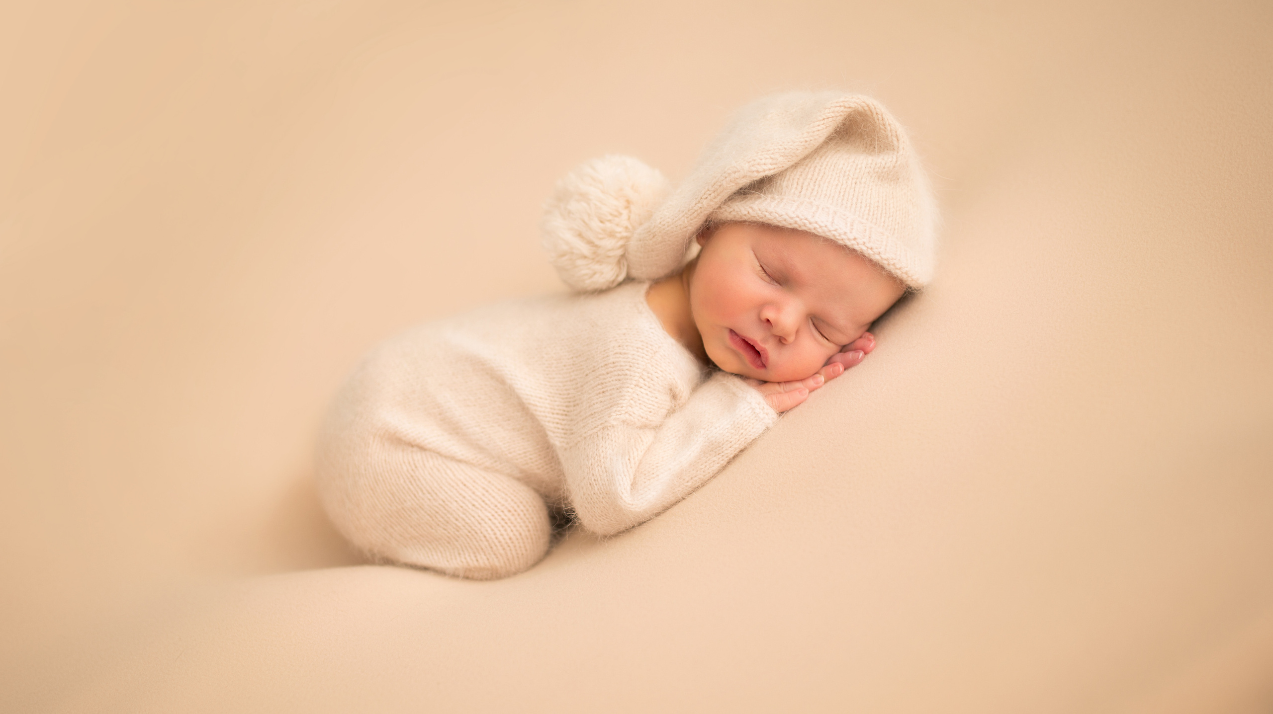 Новорожденные. Фотограф в Швейцарии — Любимова Наталия