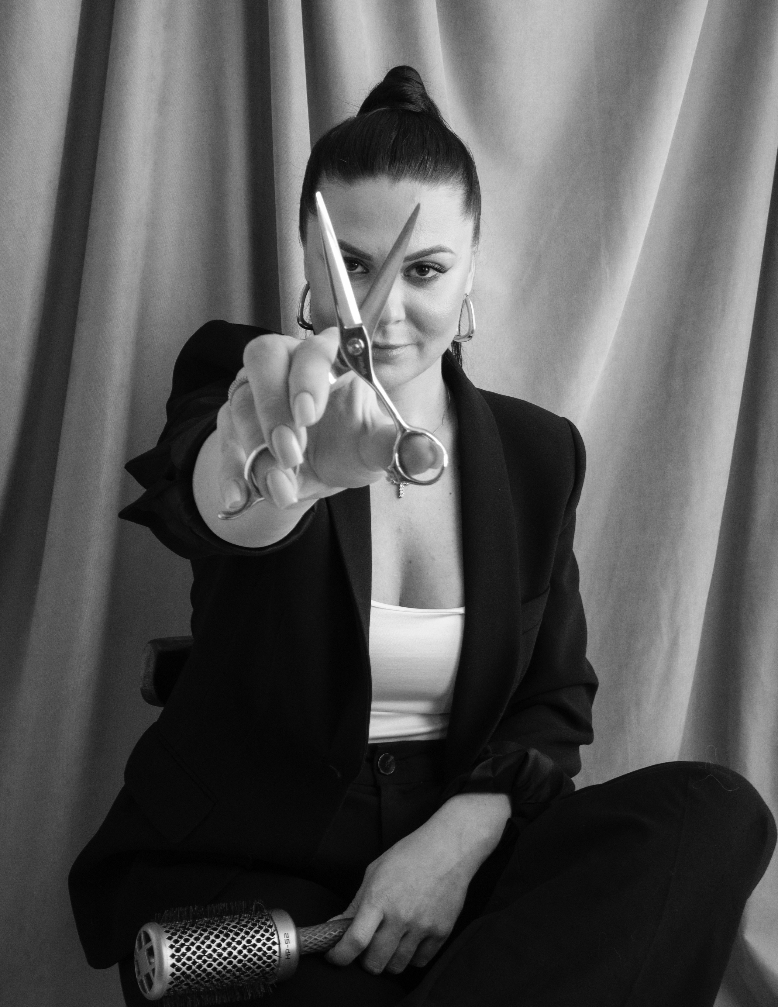 Парикмахер-стилист. SMM.RUUM — контент и дизайн для бизнеса и социальных сетей в Таллине