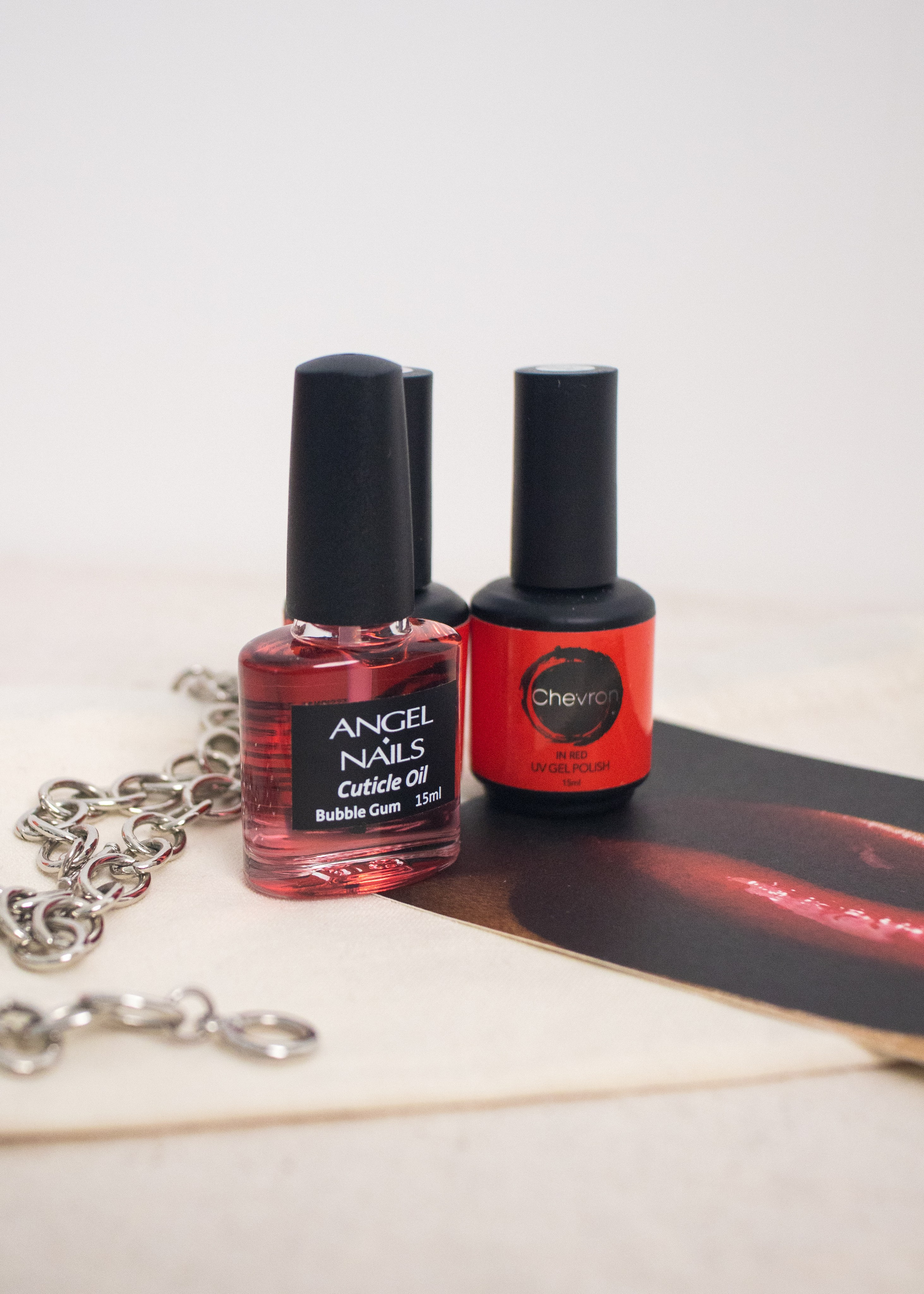 Мастер-маникюра. SMM.RUUM — контент и дизайн для бизнеса и социальных сетей в Таллине