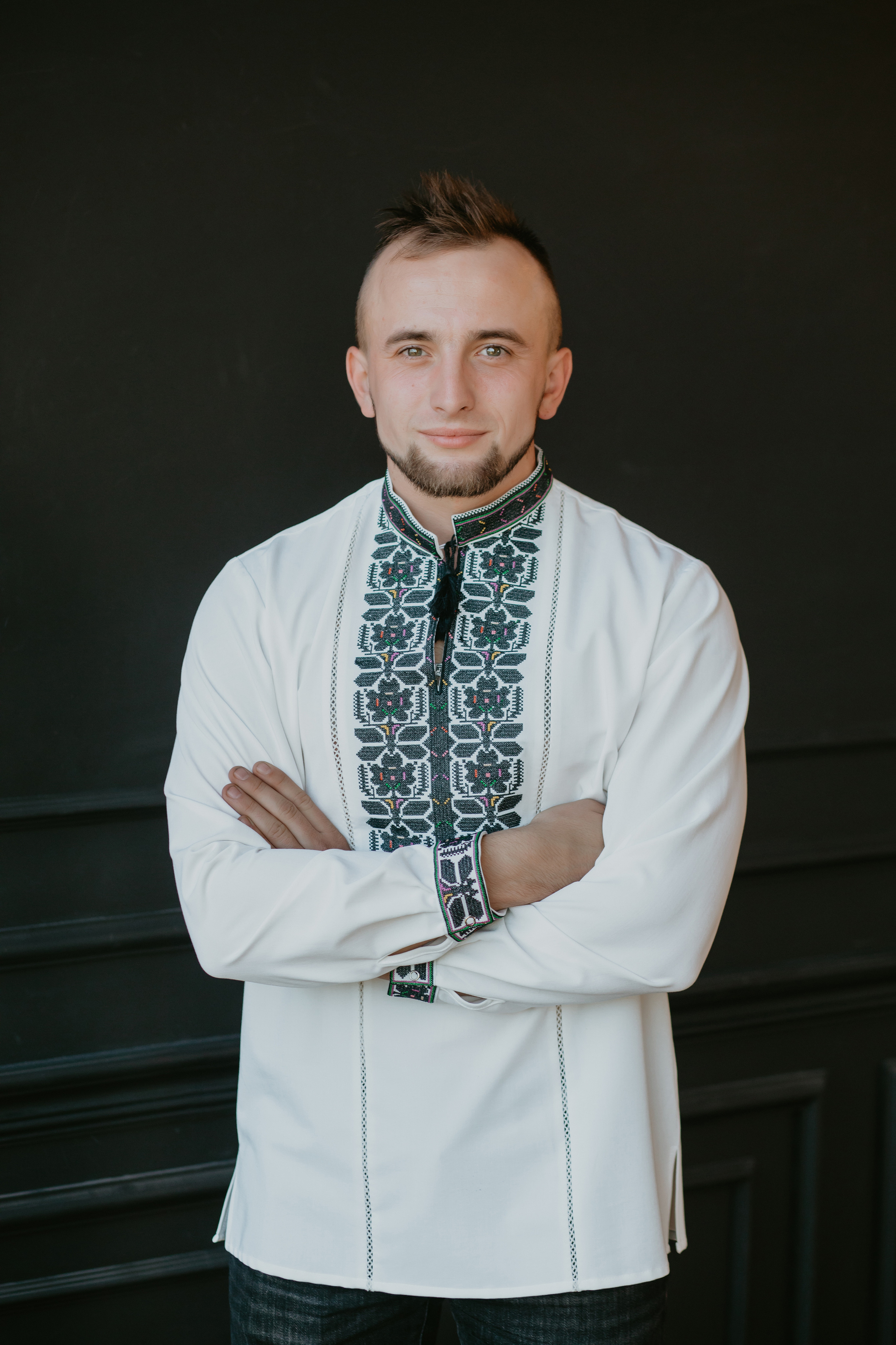 Сімейна зйомка у студії. Весільний фотограф у Львові Мирон Роксоляна