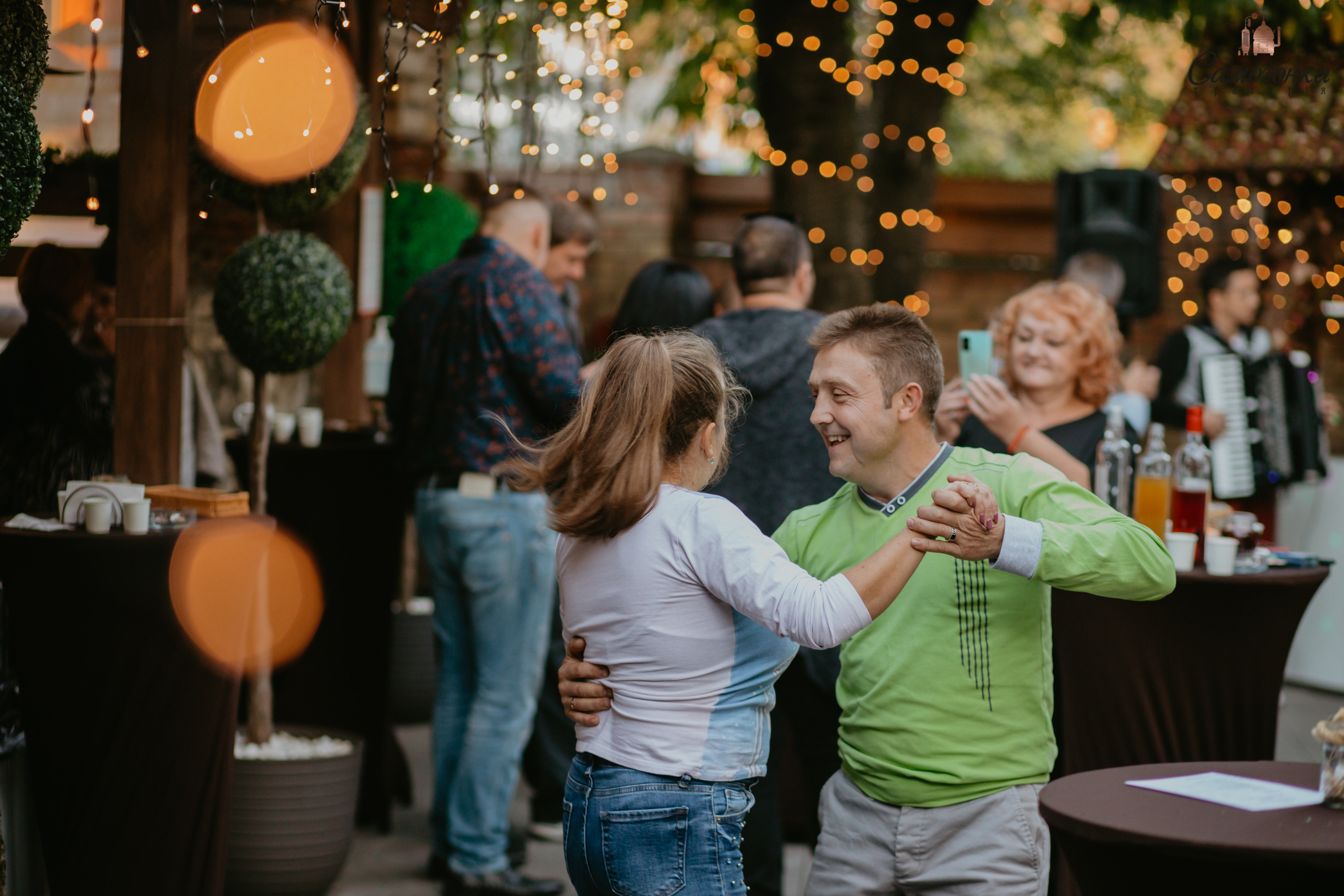 Репортаж із фестивалю самогонки. Весільний фотограф у Львові Мирон Роксоляна