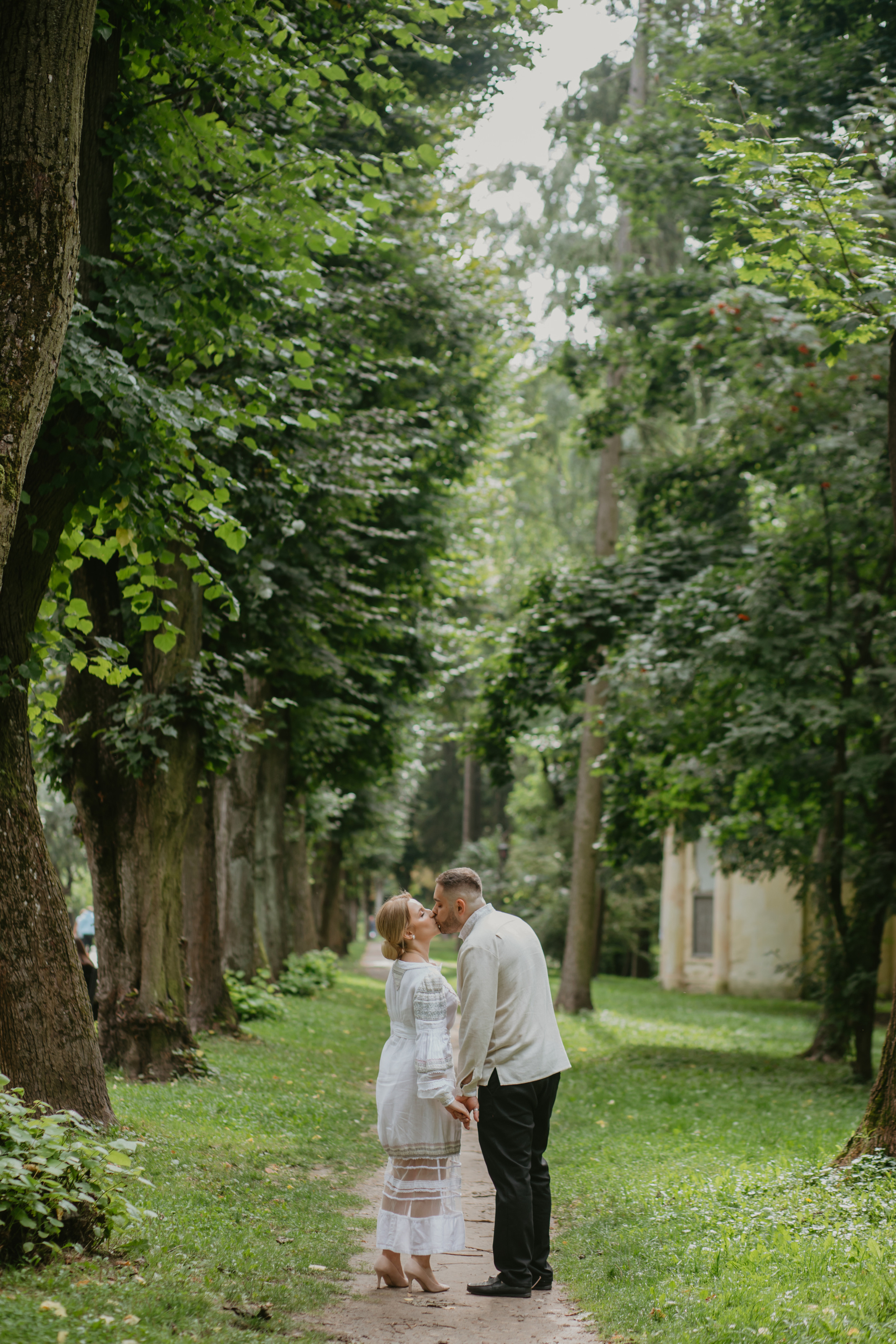 Розпис Марта і Сергій. Весільний фотограф у Львові Мирон Роксоляна