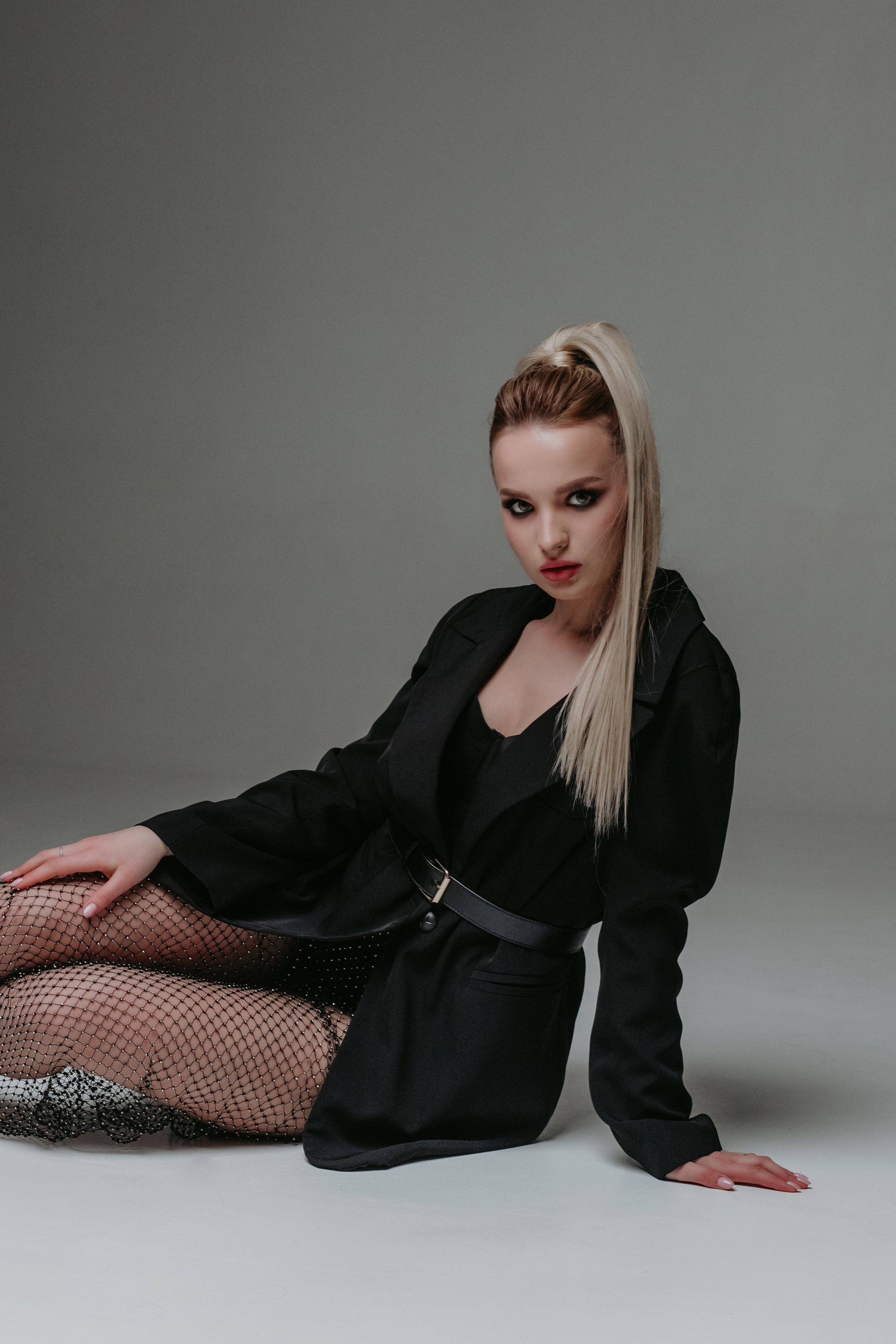 Зйомка майстра перманентного татуажу. Весільний фотограф у Львові Мирон Роксоляна