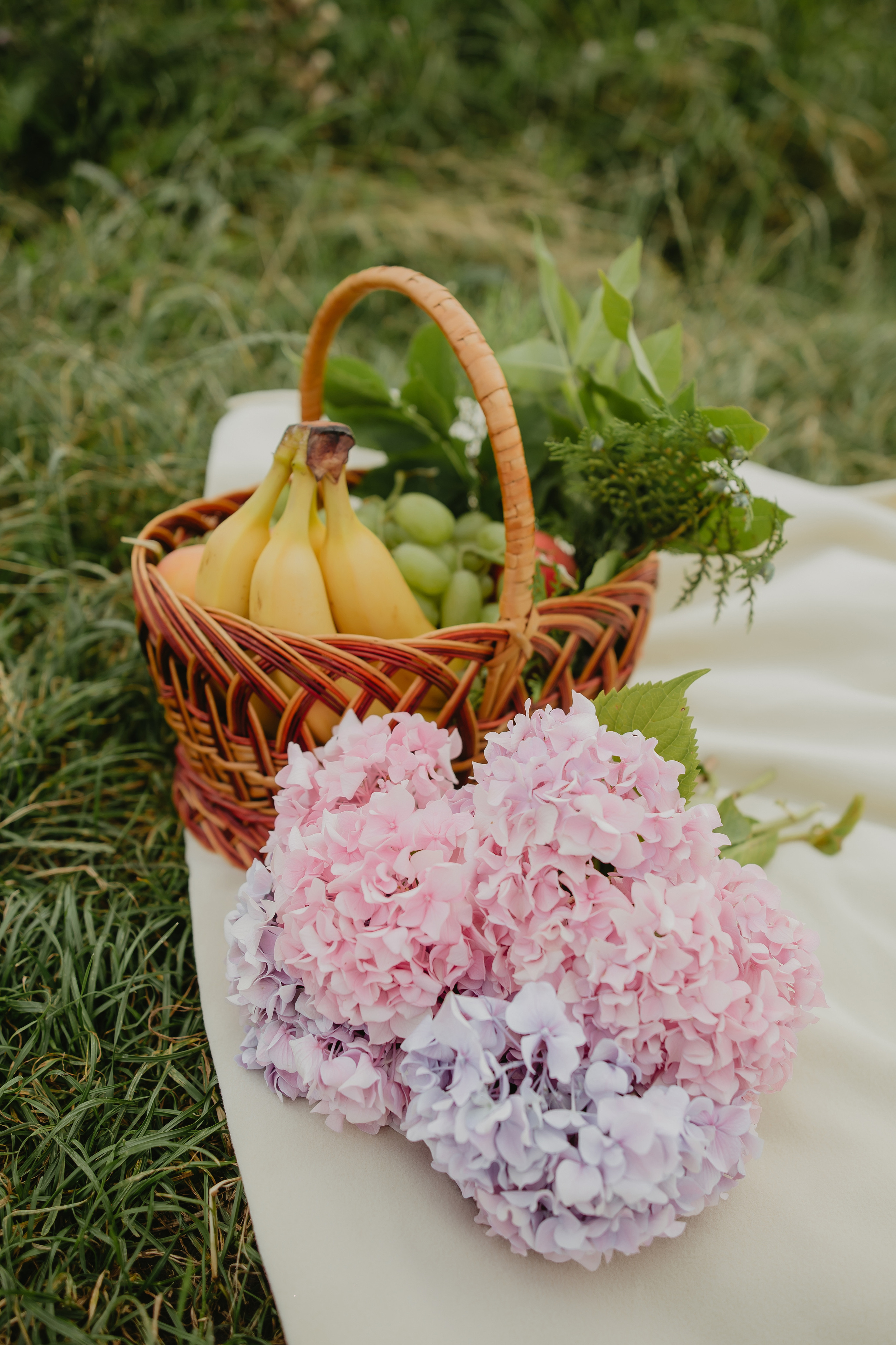 Зйомка вагітності на горі. Весільний фотограф у Львові Мирон Роксоляна
