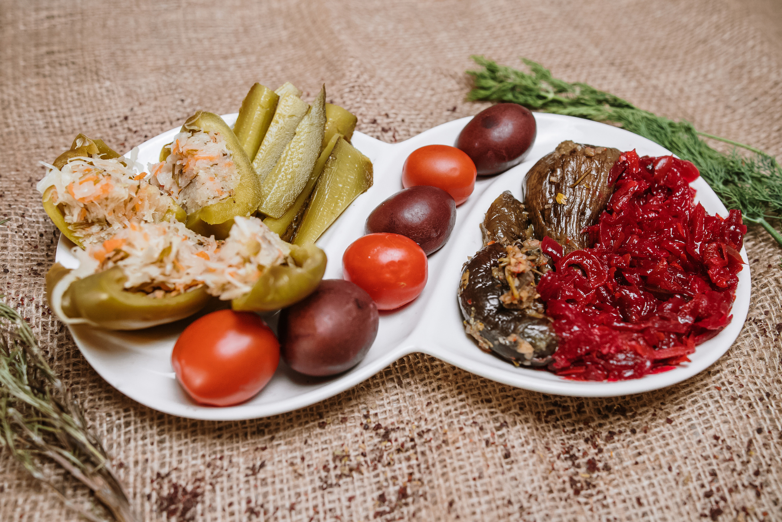 Зйомка для меню ресторану. Весільний фотограф у Львові Мирон Роксоляна