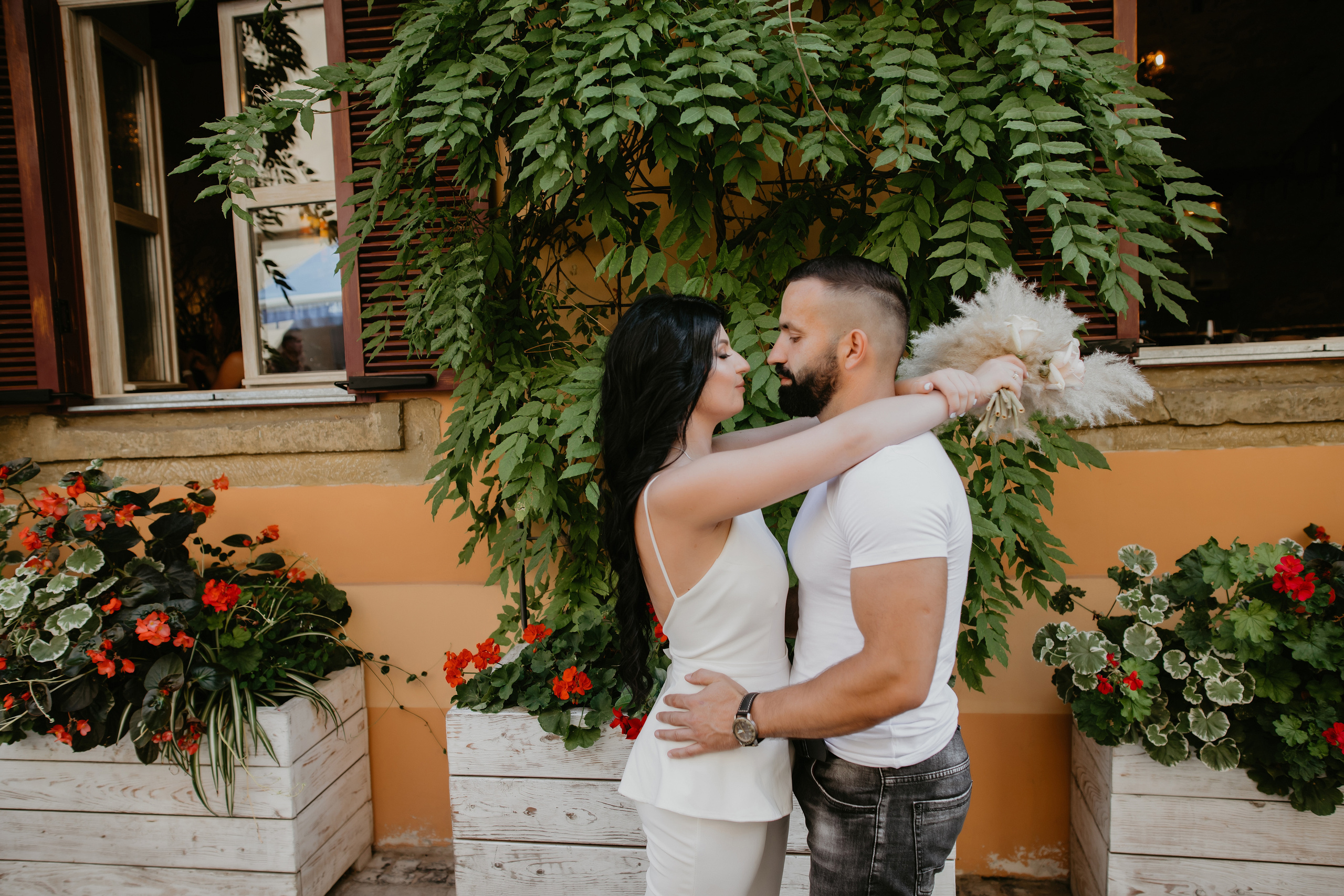 Розпис Леонід і Соломія. Весільний фотограф у Львові Мирон Роксоляна