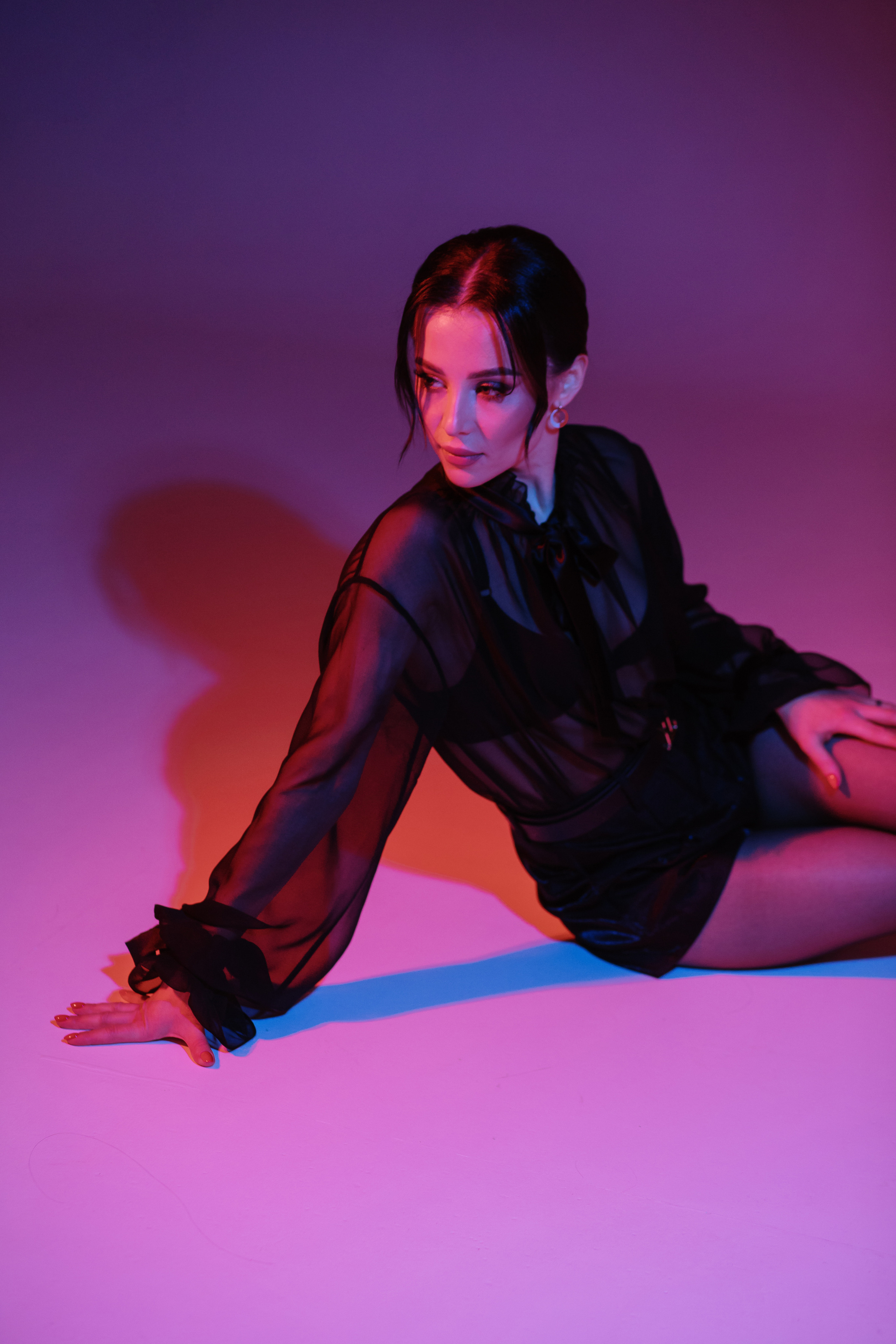 Творча зйомка Маряни у студії. Весільний фотограф у Львові Мирон Роксоляна