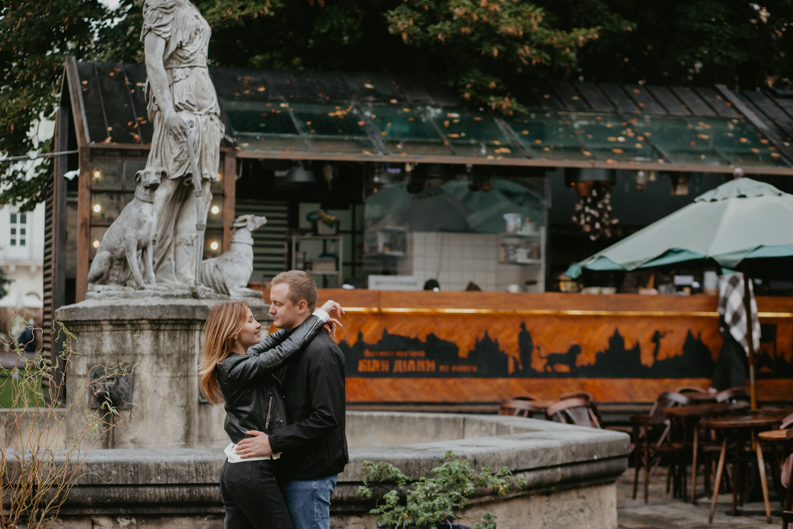 Ксенія і Максим. Весільний фотограф у Львові Мирон Роксоляна