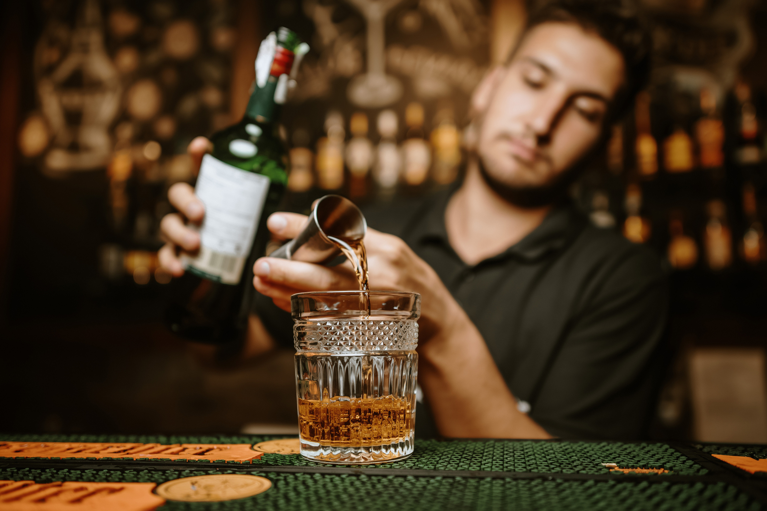 Для лаундж бару. Весільний фотограф у Львові Мирон Роксоляна