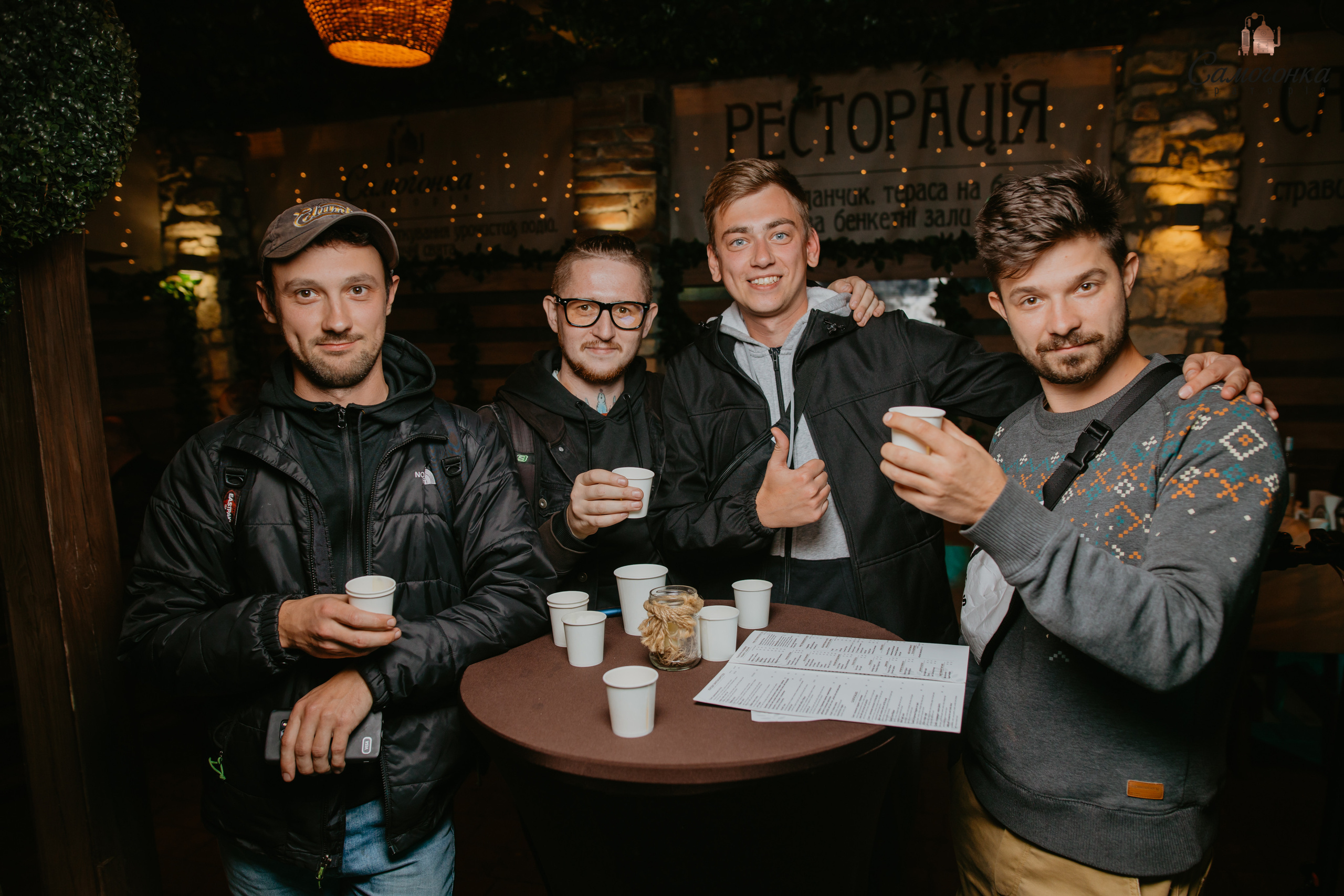 Репортаж із фестивалю самогонки. Весільний фотограф у Львові Мирон Роксоляна