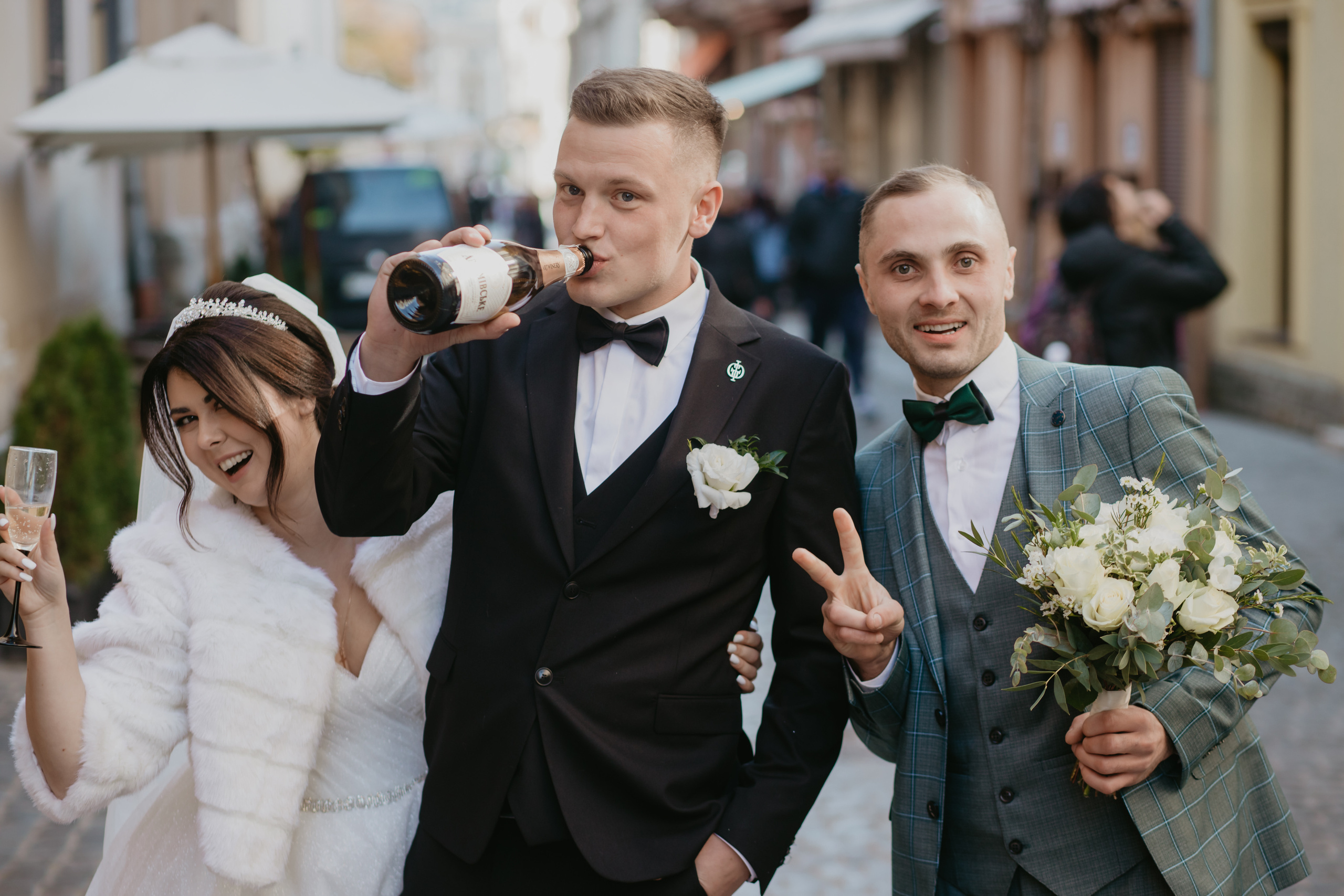 Весільний день Маряни та Володі. Весільний фотограф у Львові Мирон Роксоляна