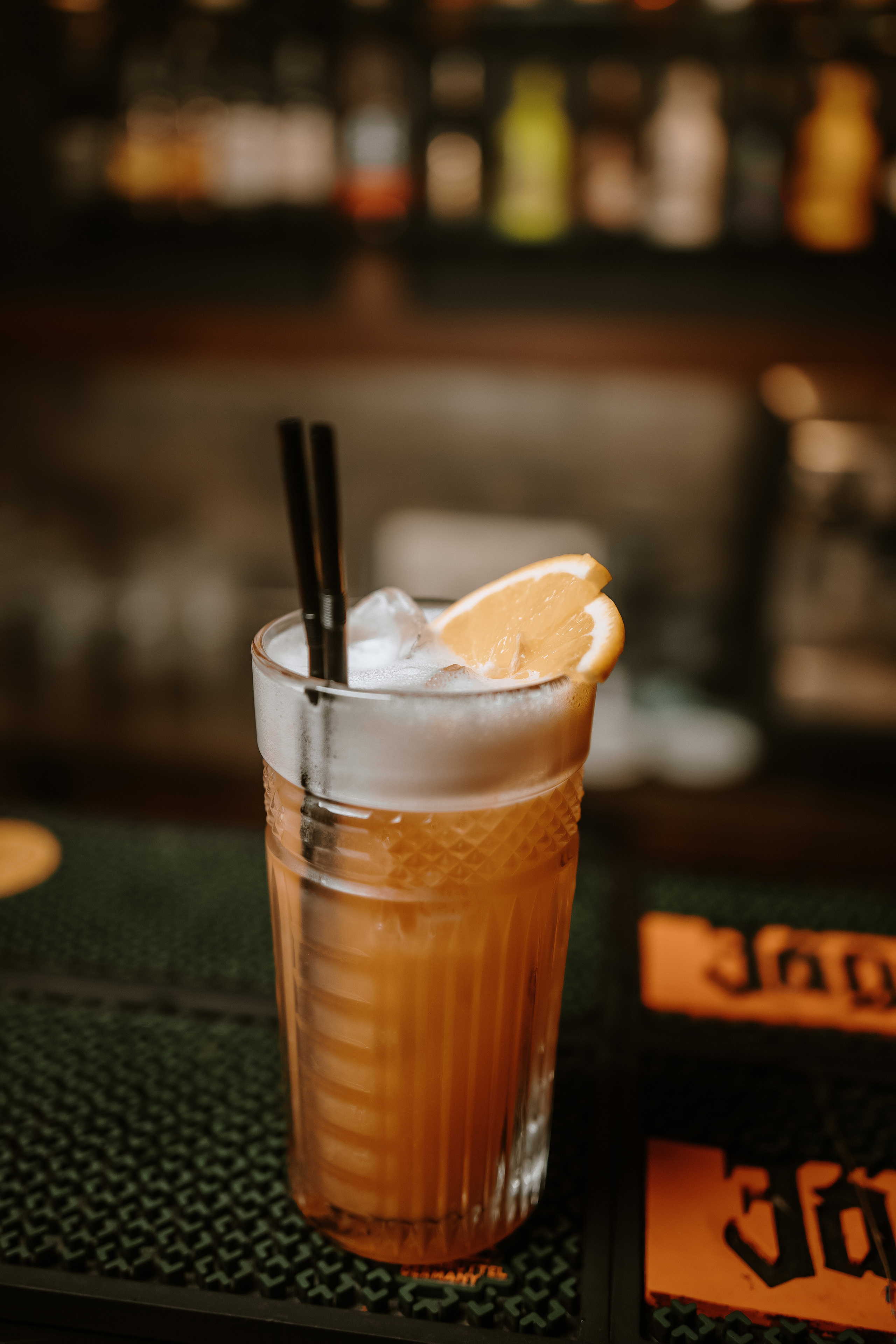 Для лаундж бару. Весільний фотограф у Львові Мирон Роксоляна