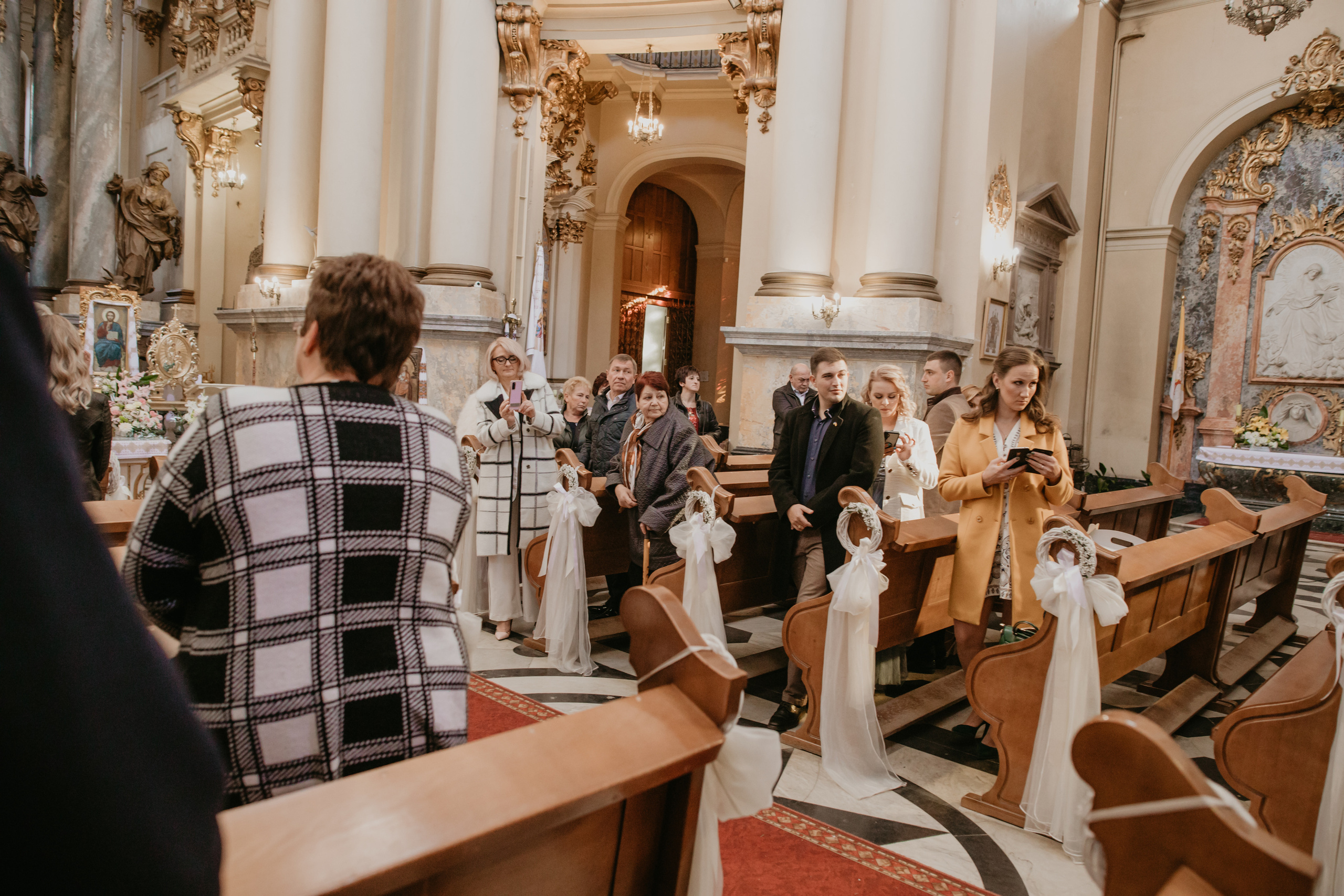 Весільний день Маряни та Володі. Весільний фотограф у Львові Мирон Роксоляна