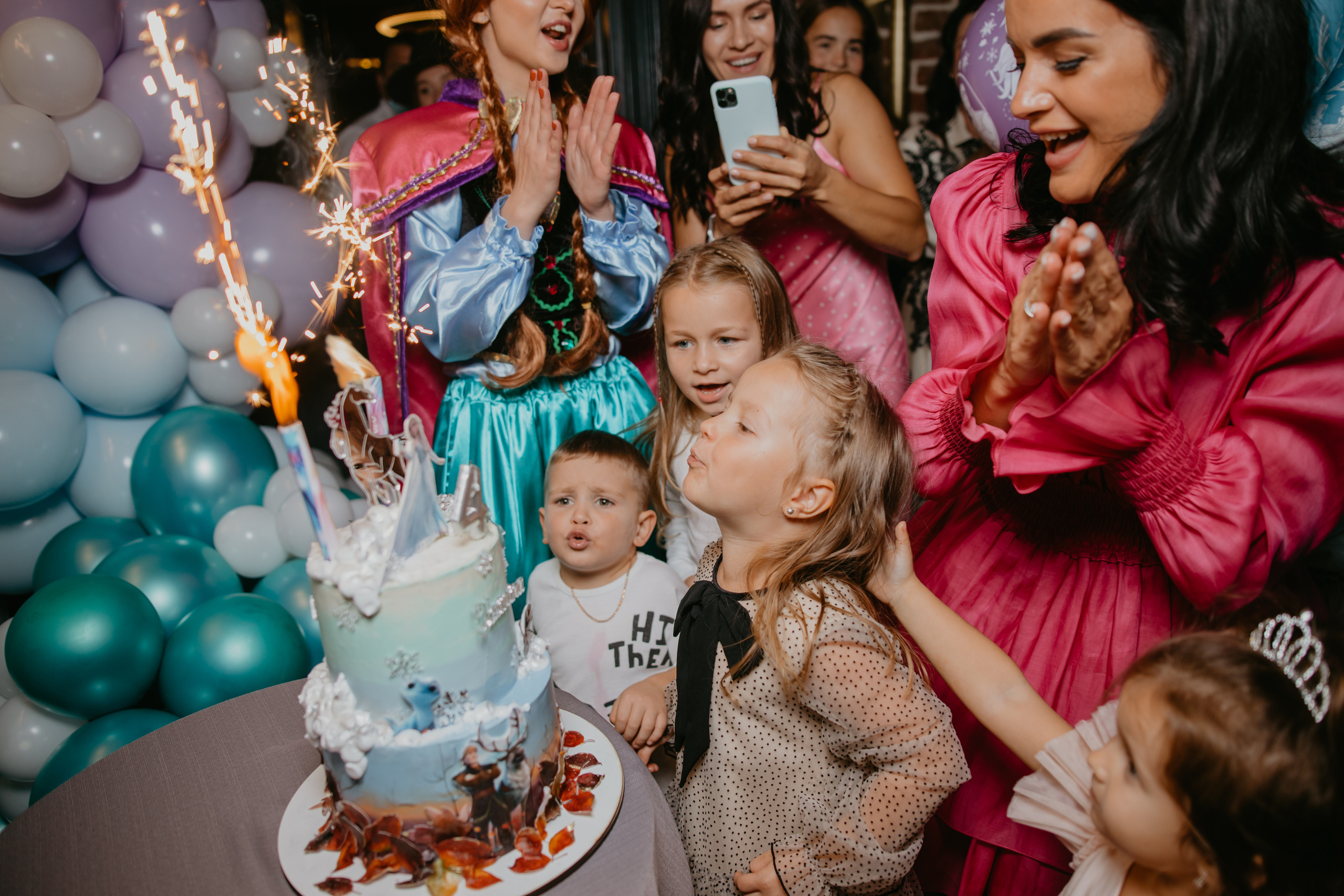 День народження Ясмінки. Весільний фотограф у Львові Мирон Роксоляна