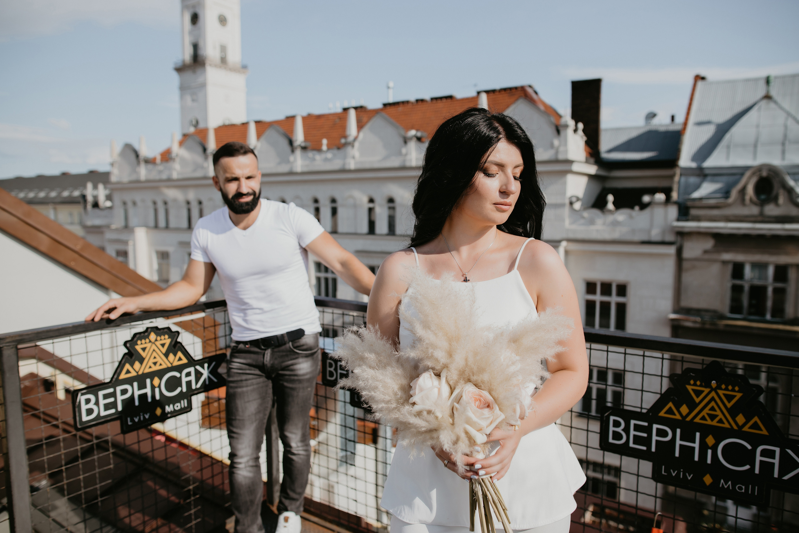 Розпис Леонід і Соломія. Весільний фотограф у Львові Мирон Роксоляна