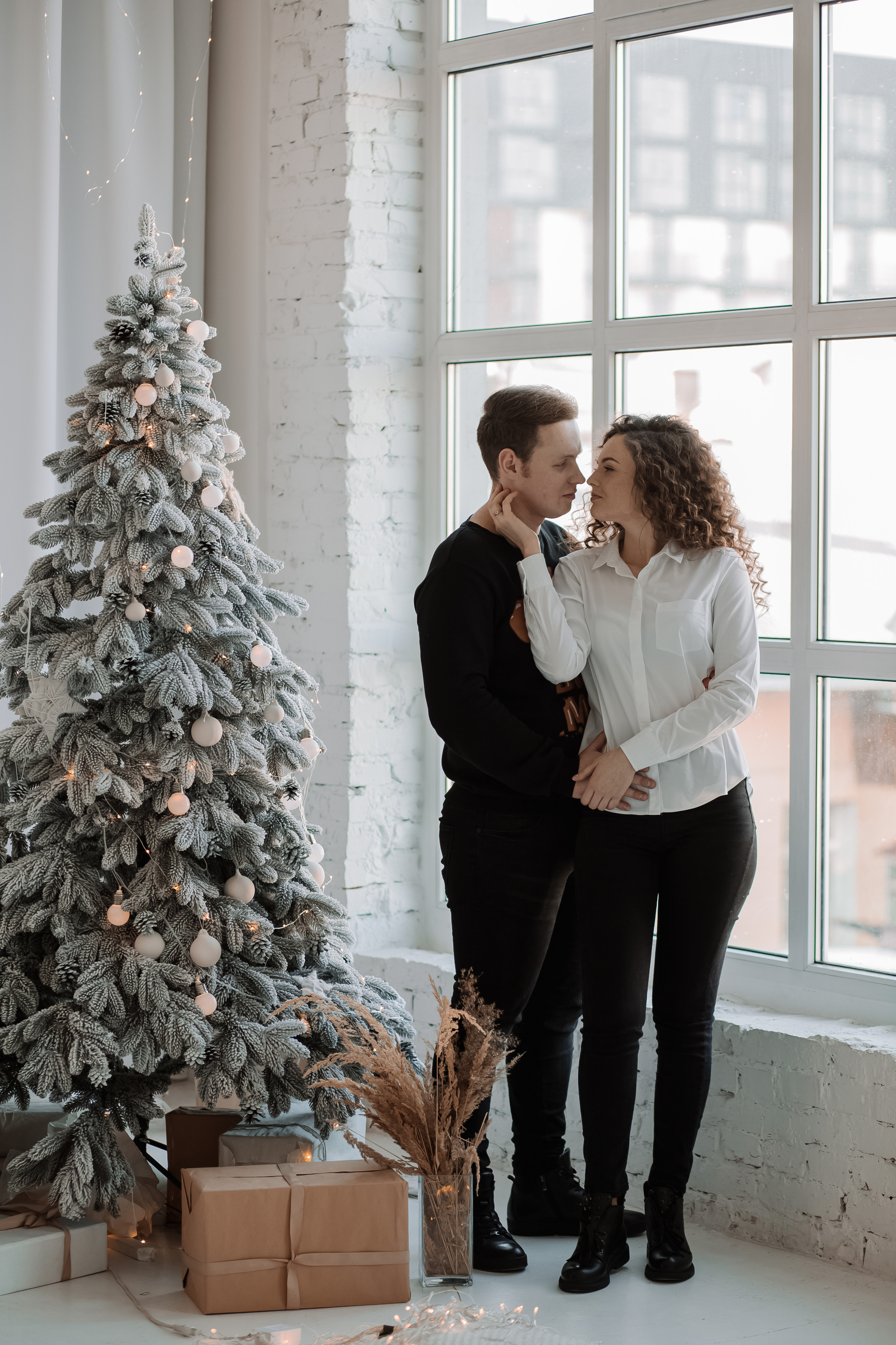 Новорічна зйомка Марта та Андрій. Весільний фотограф у Львові Мирон Роксоляна