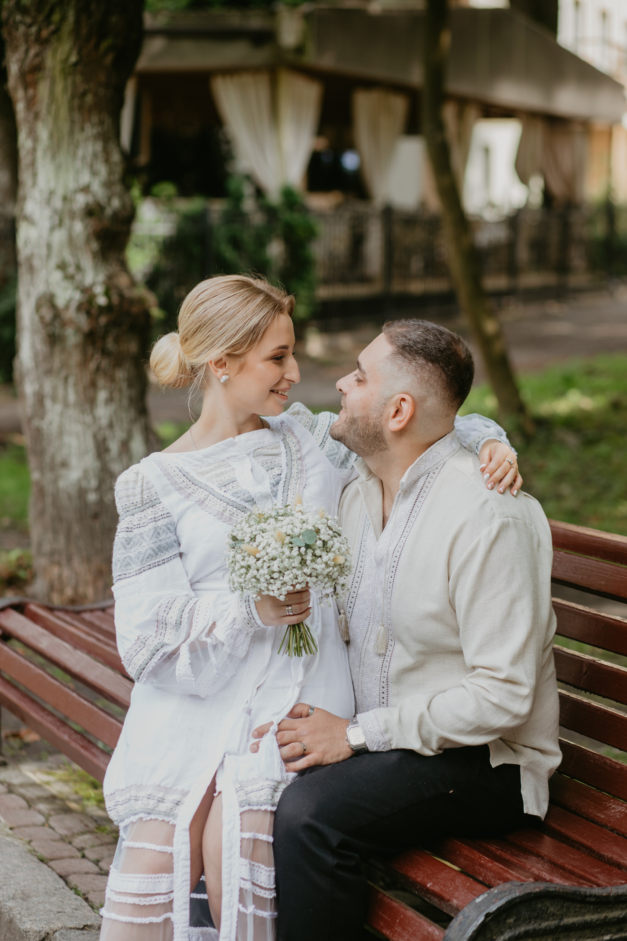 Розпис Марта і Сергій. Весільний фотограф у Львові Мирон Роксоляна