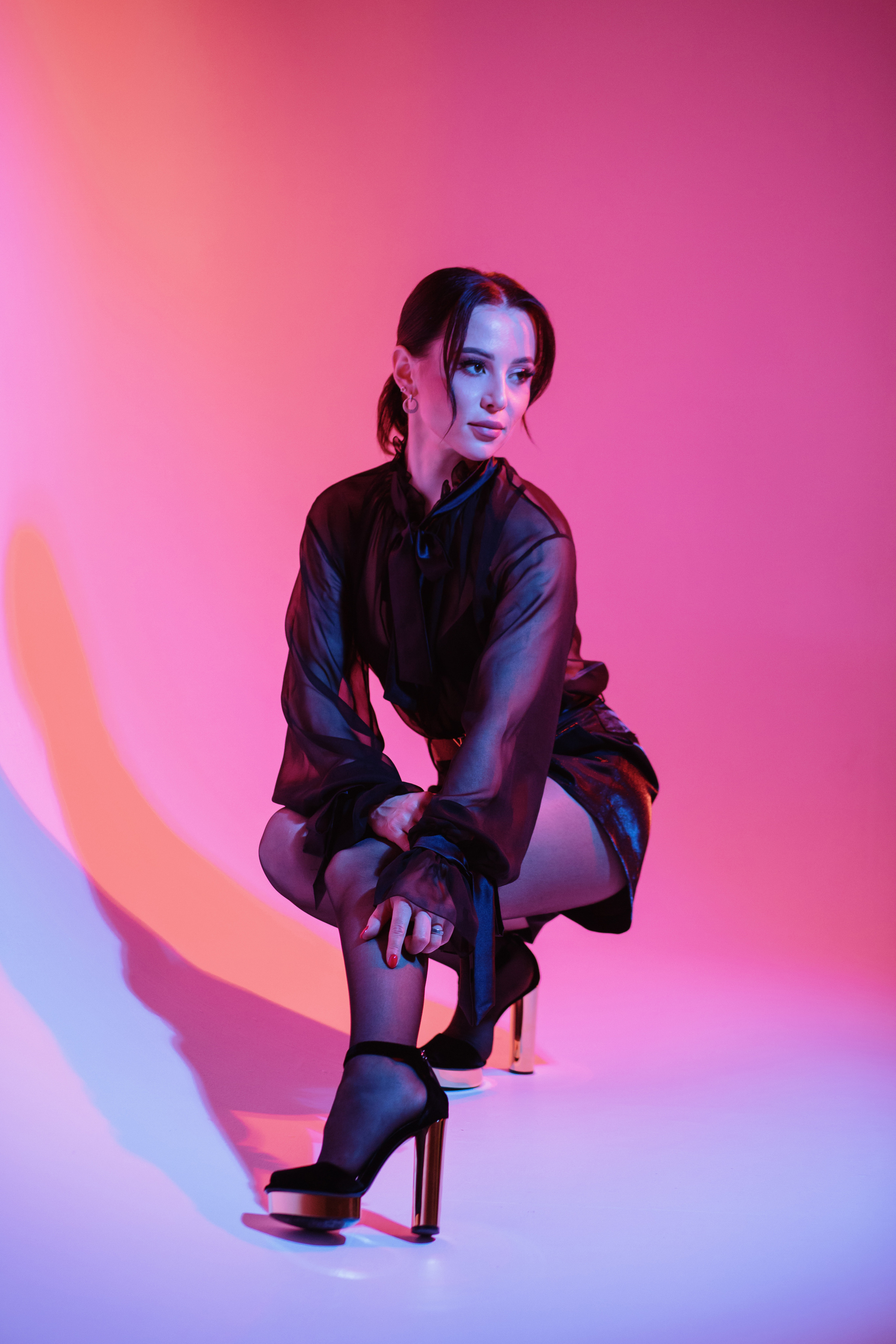 Творча зйомка Маряни у студії. Весільний фотограф у Львові Мирон Роксоляна