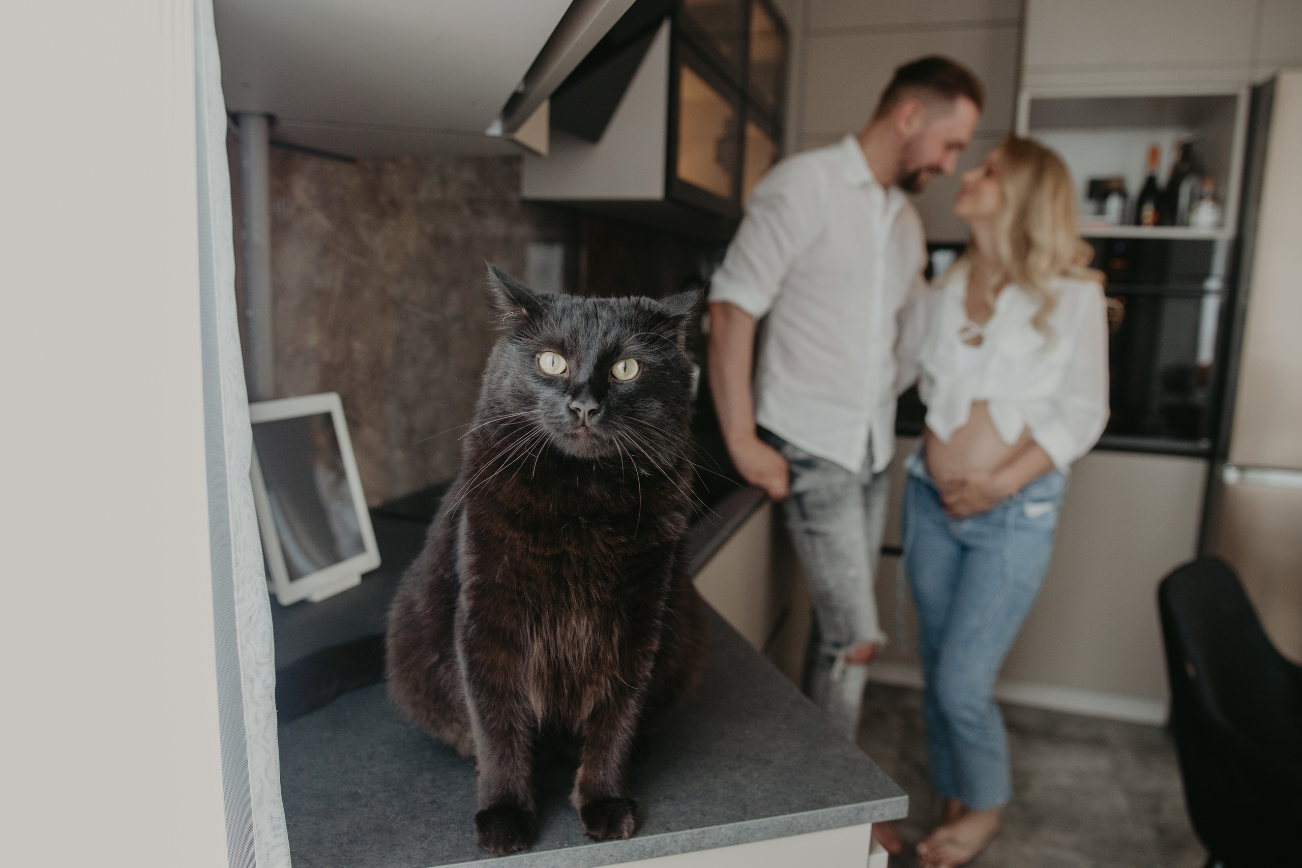 Домашня зйомка вагітності. Весільний фотограф у Львові Мирон Роксоляна