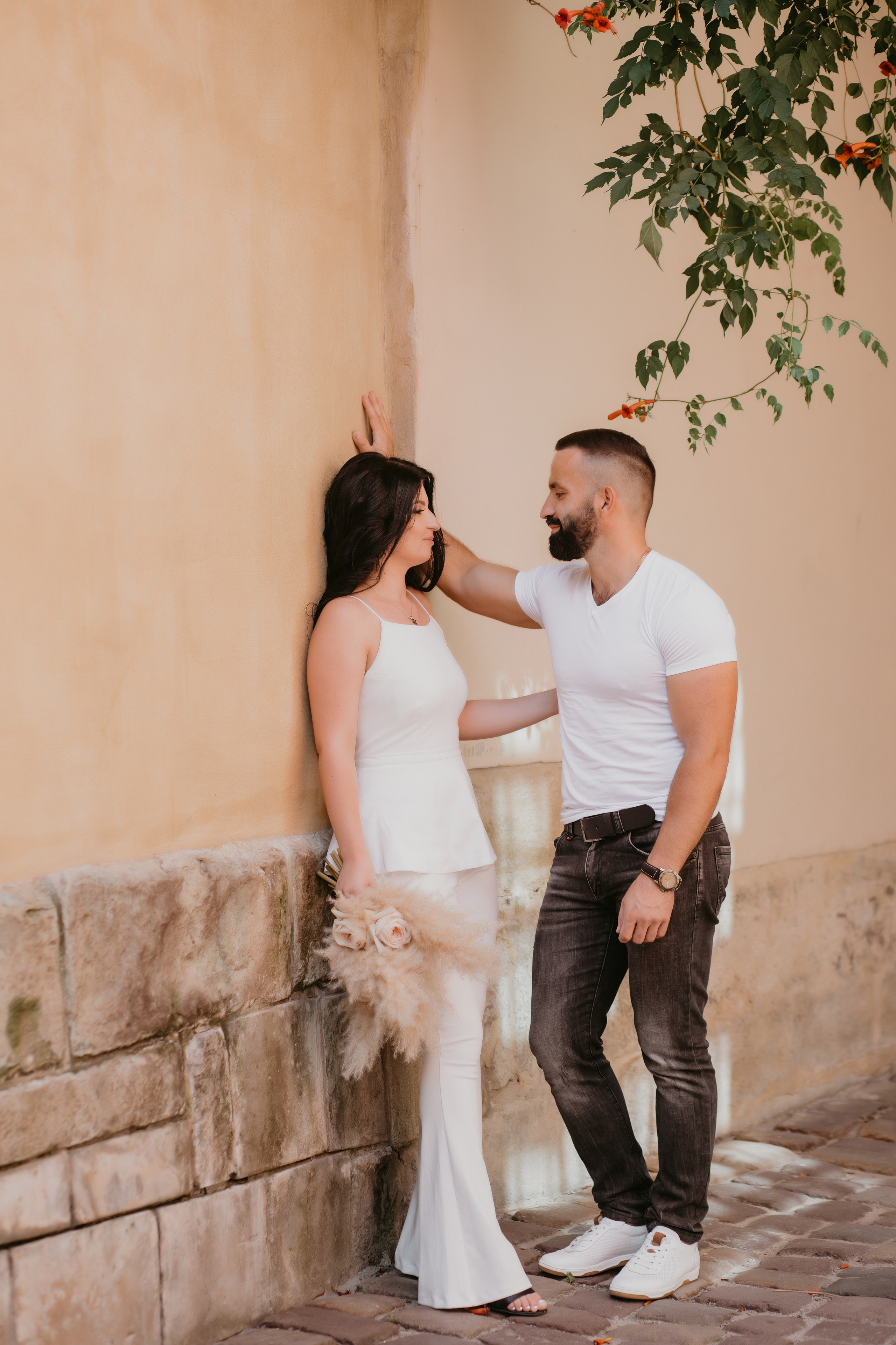 Розпис Леонід і Соломія. Весільний фотограф у Львові Мирон Роксоляна