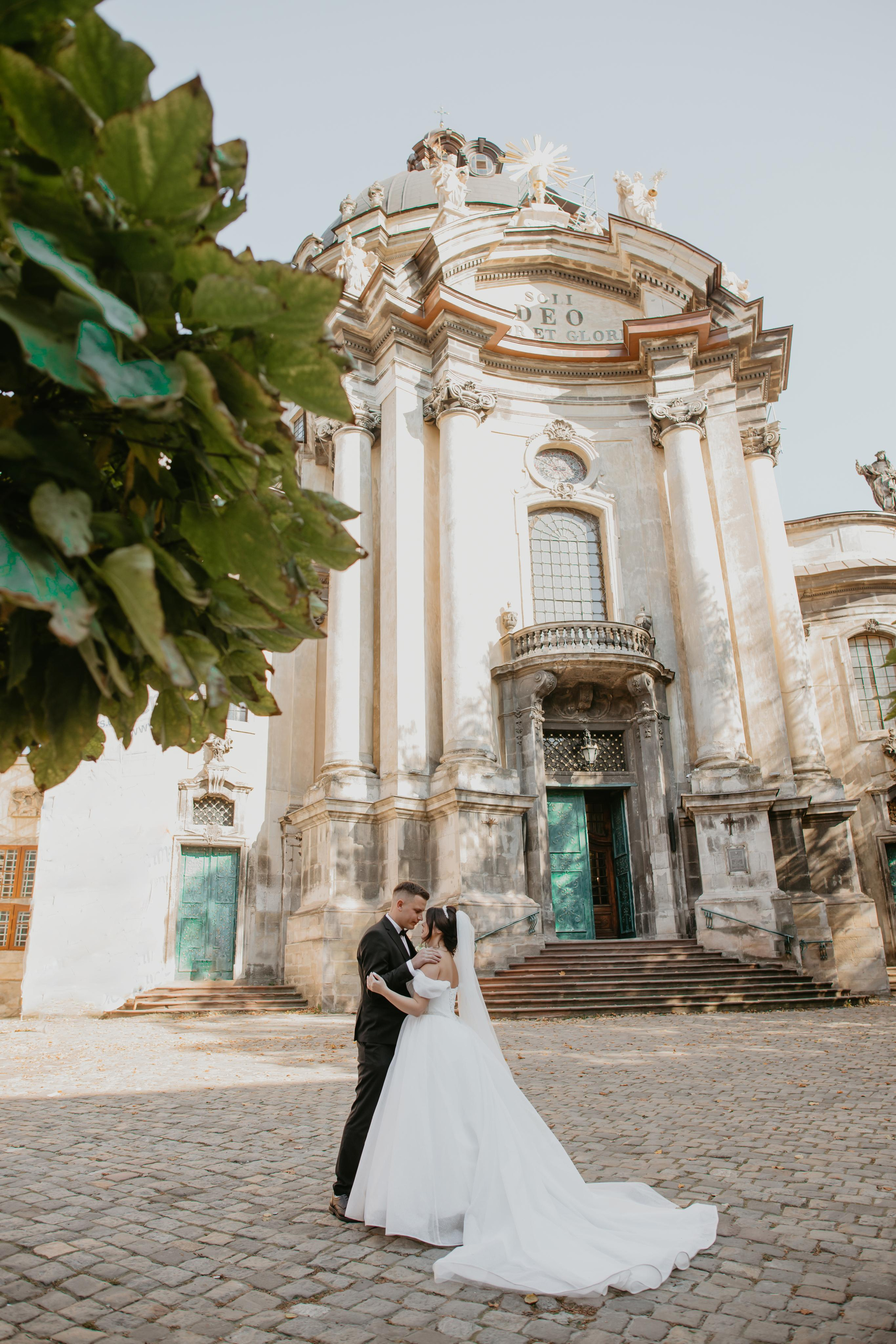 Весільний день Маряни та Володі. Весільний фотограф у Львові Мирон Роксоляна