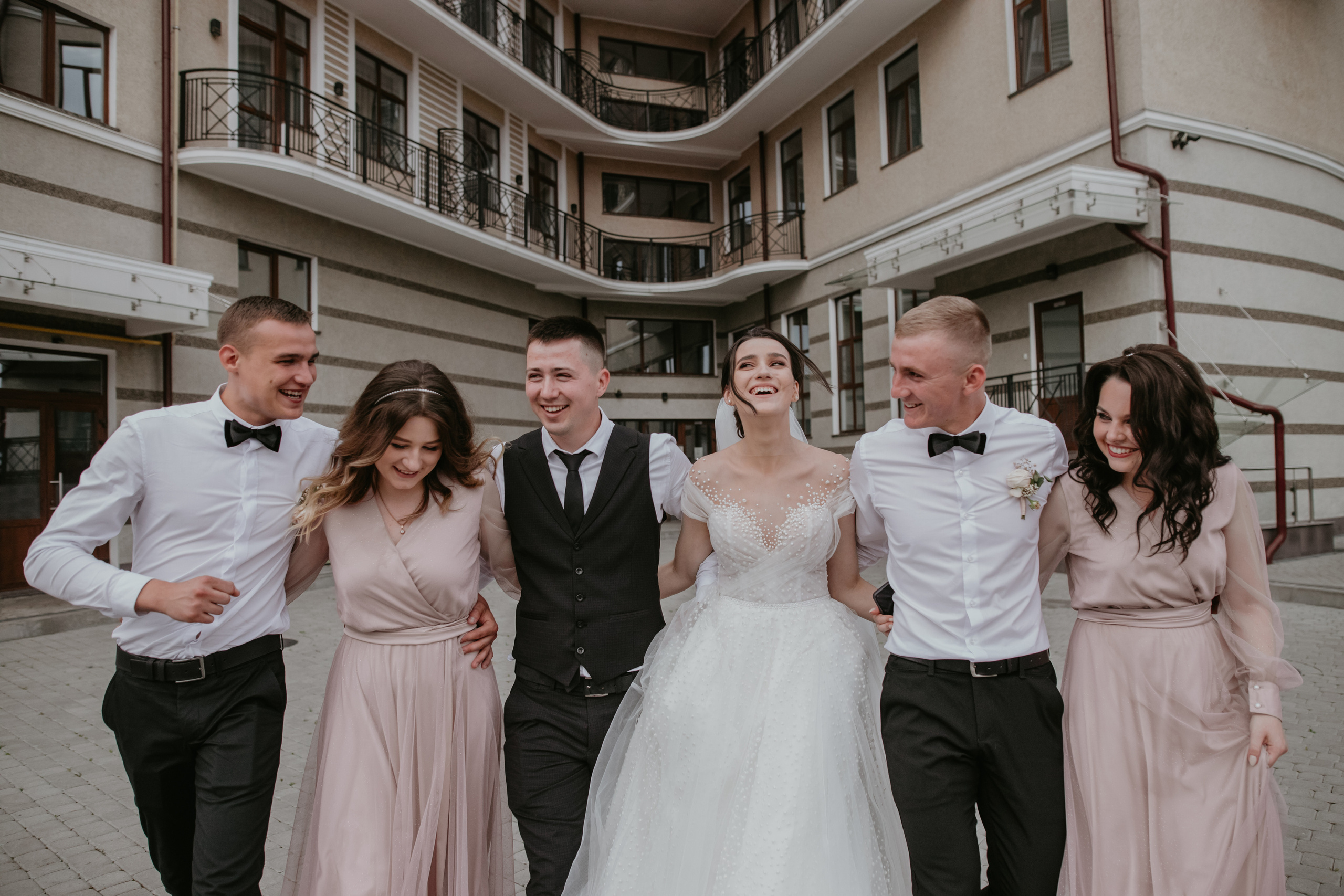 Весільний день Катерини та Володимира. Весільний фотограф у Львові Мирон Роксоляна