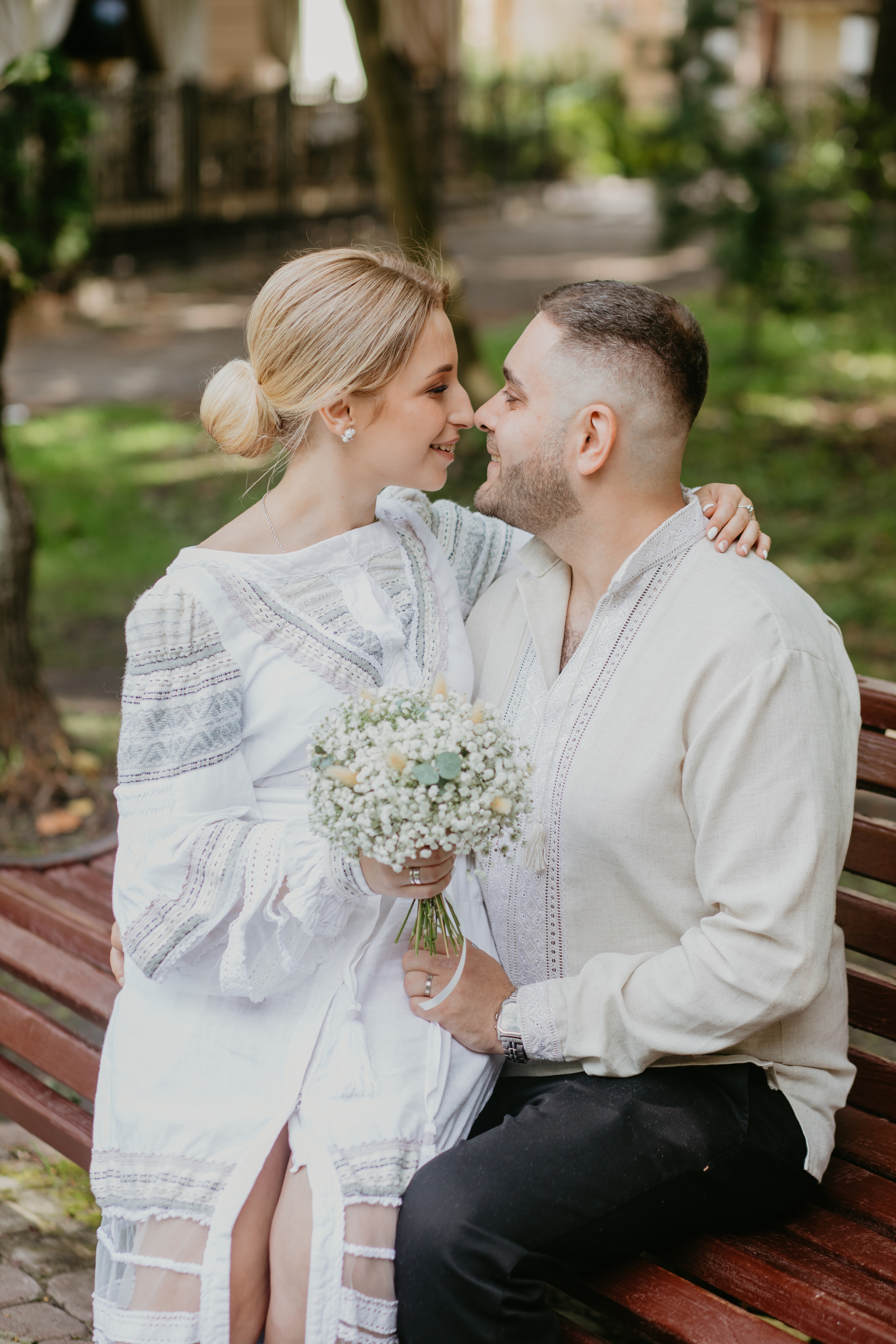 Розпис Марта і Сергій. Весільний фотограф у Львові Мирон Роксоляна