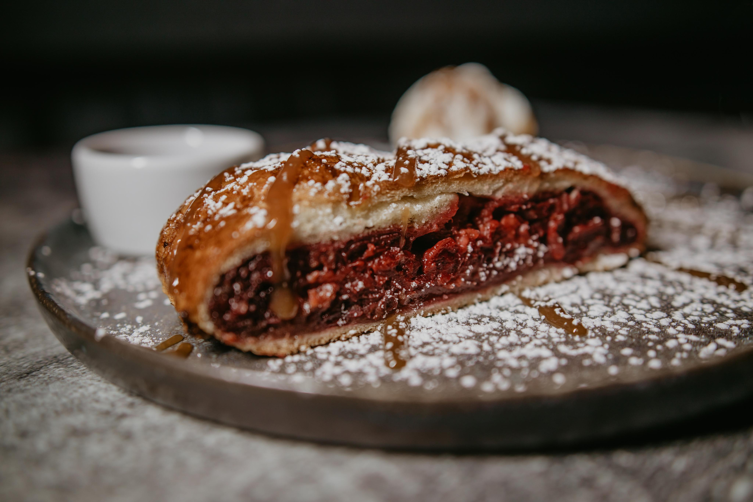 Для лаундж бару. Весільний фотограф у Львові Мирон Роксоляна