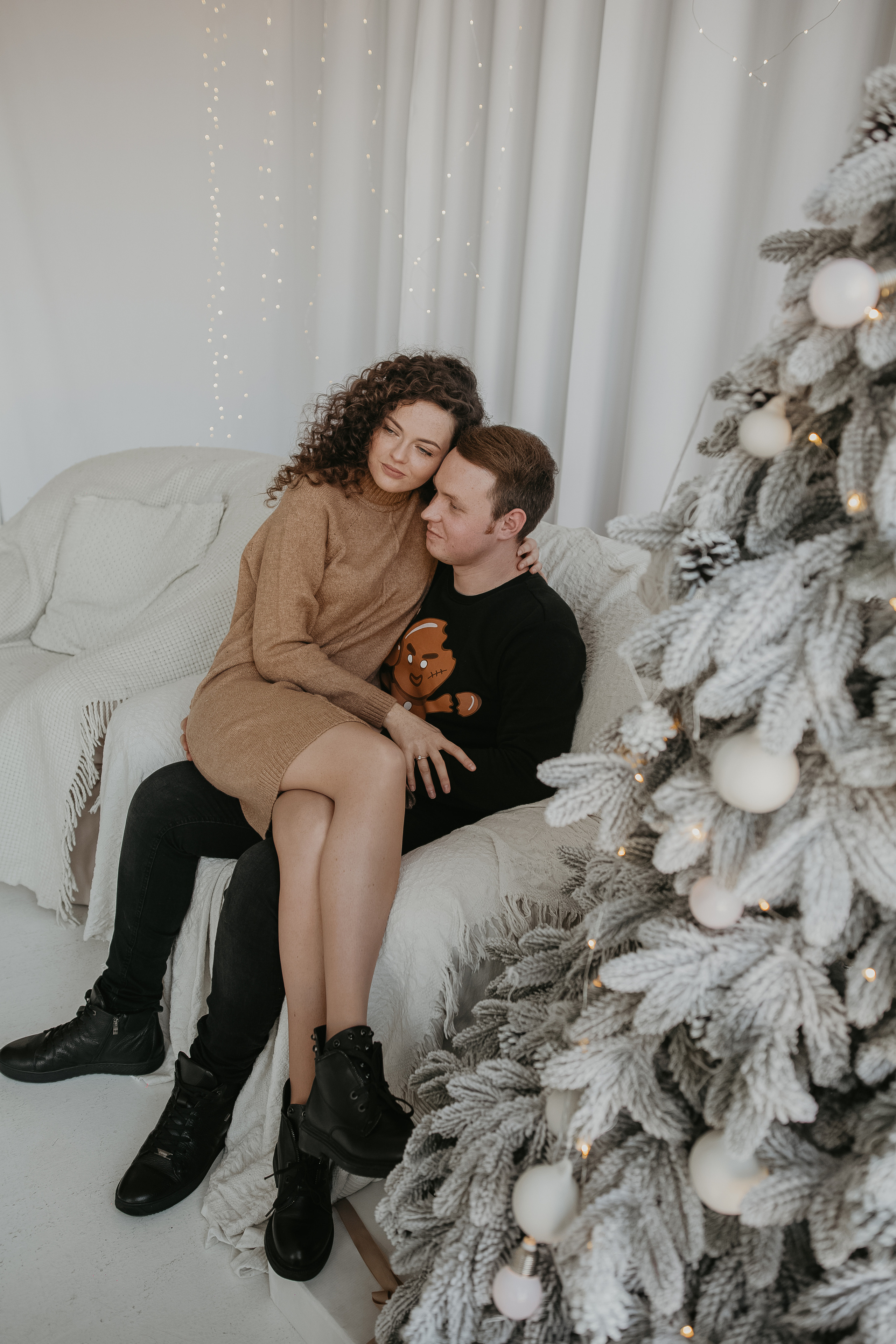 Новорічна зйомка Марта та Андрій. Весільний фотограф у Львові Мирон Роксоляна