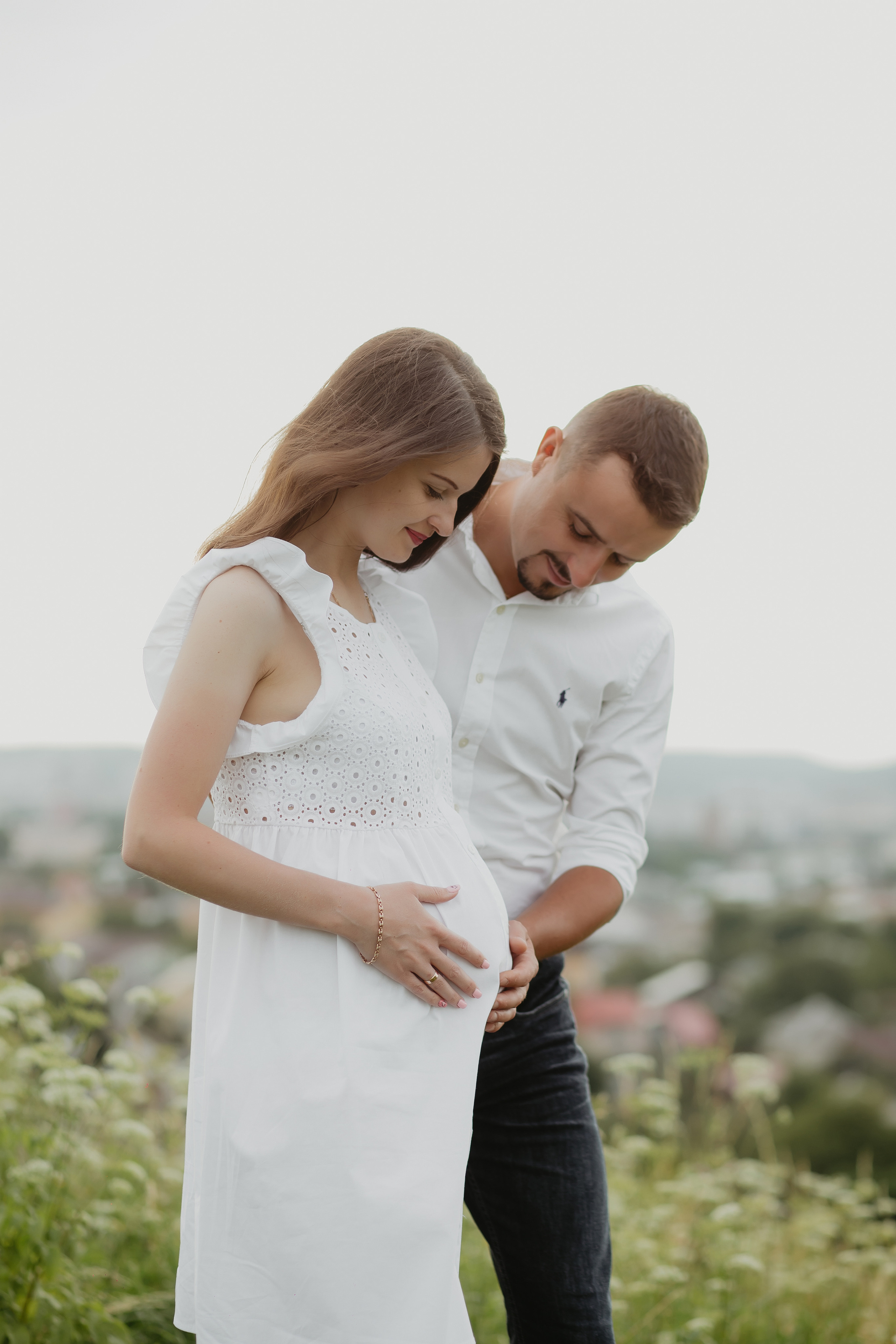 Зйомка вагітності на горі. Весільний фотограф у Львові Мирон Роксоляна