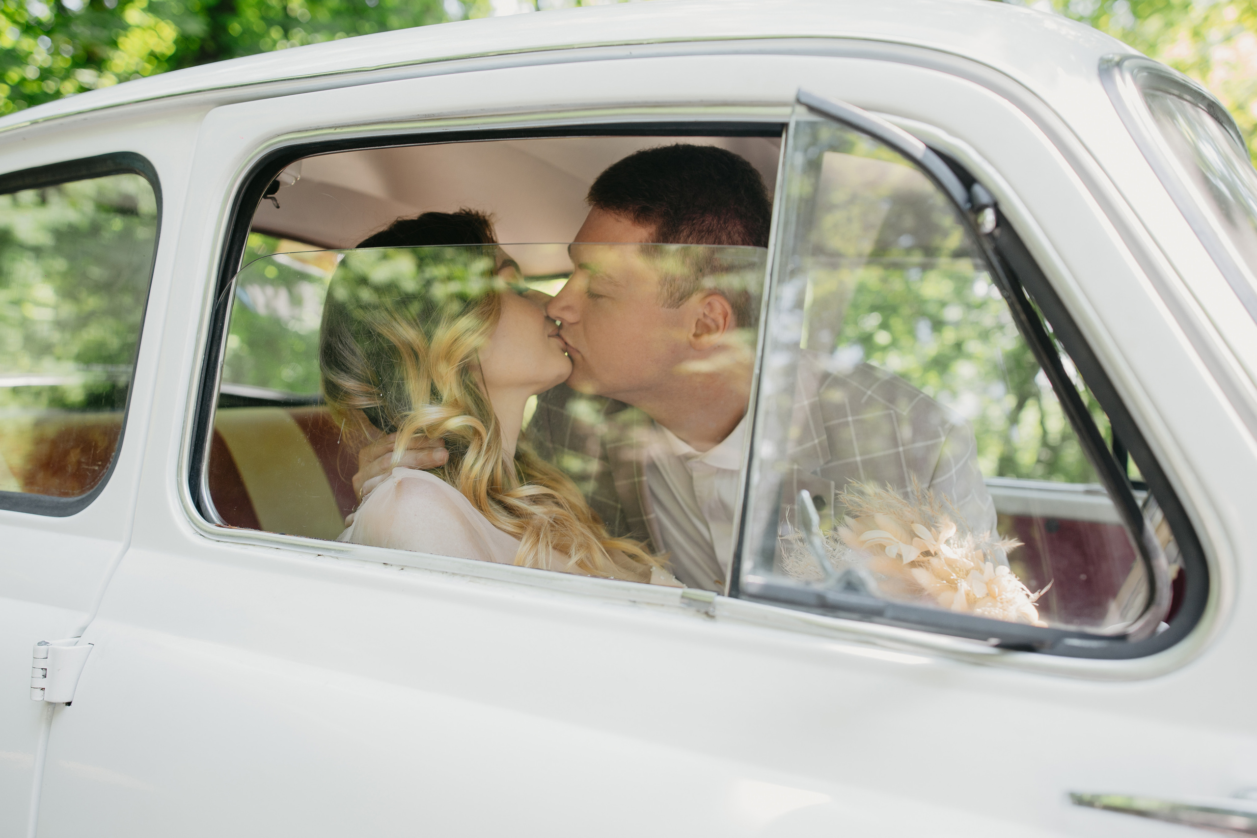 Дозйомка Таня і Олег. Весільний фотограф у Львові Мирон Роксоляна