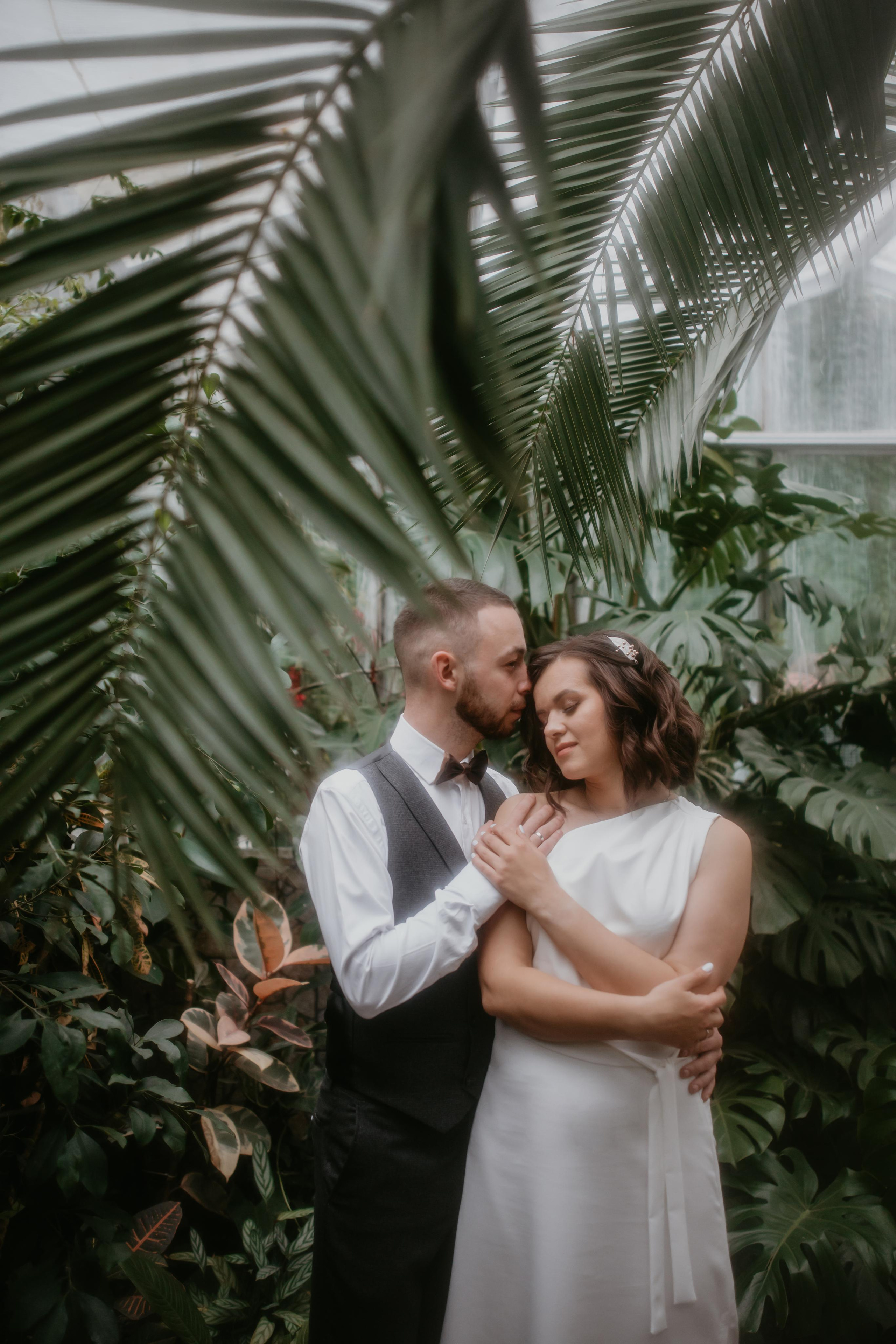 Розпис Уляна і Олег. Весільний фотограф у Львові Мирон Роксоляна