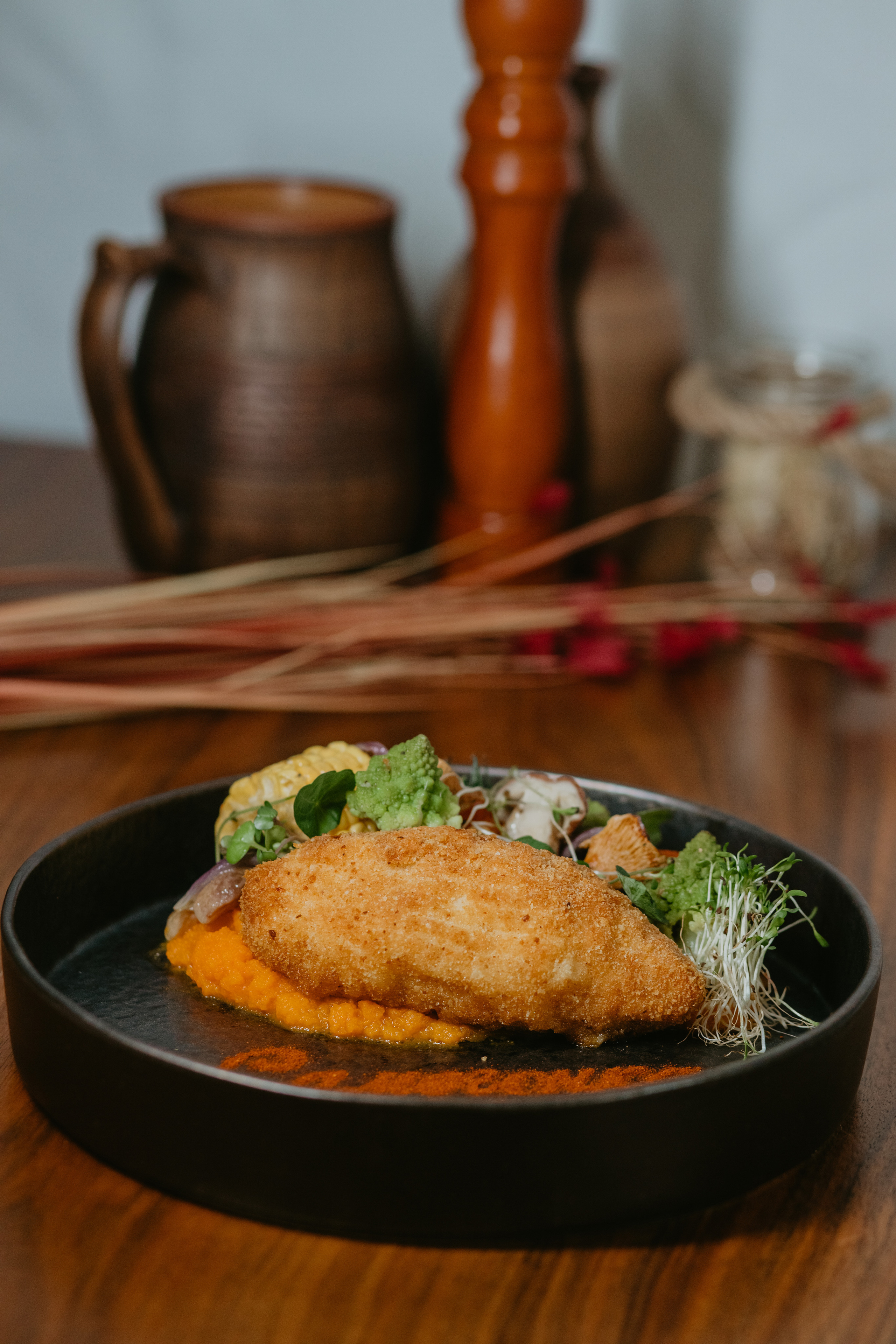 Зйомка меню для ресторану. Весільний фотограф у Львові Мирон Роксоляна