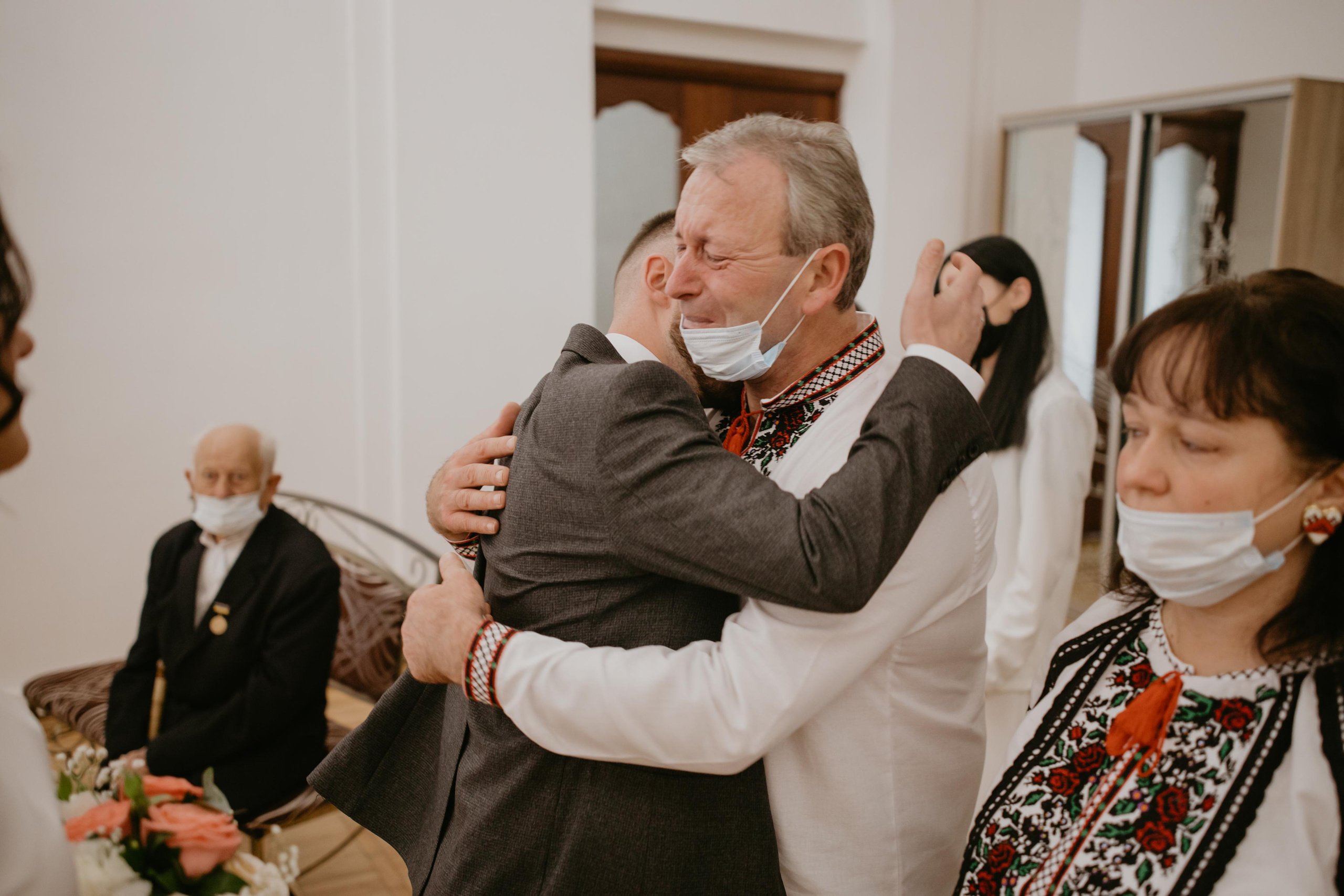 Розпис Уляна і Олег. Весільний фотограф у Львові Мирон Роксоляна