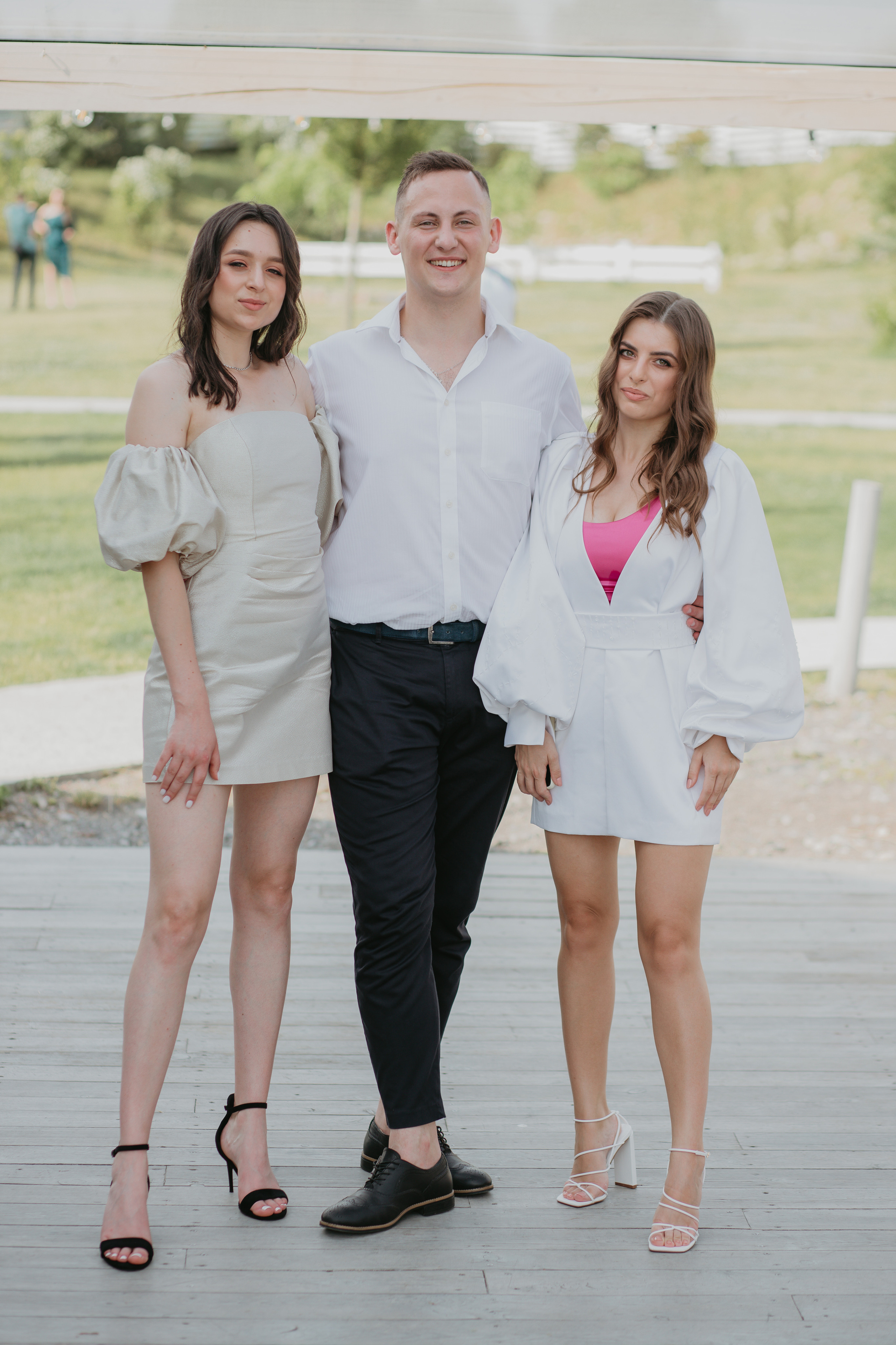 Випукний ЛНМУ ім. Данила Галицького. Весільний фотограф у Львові Мирон Роксоляна